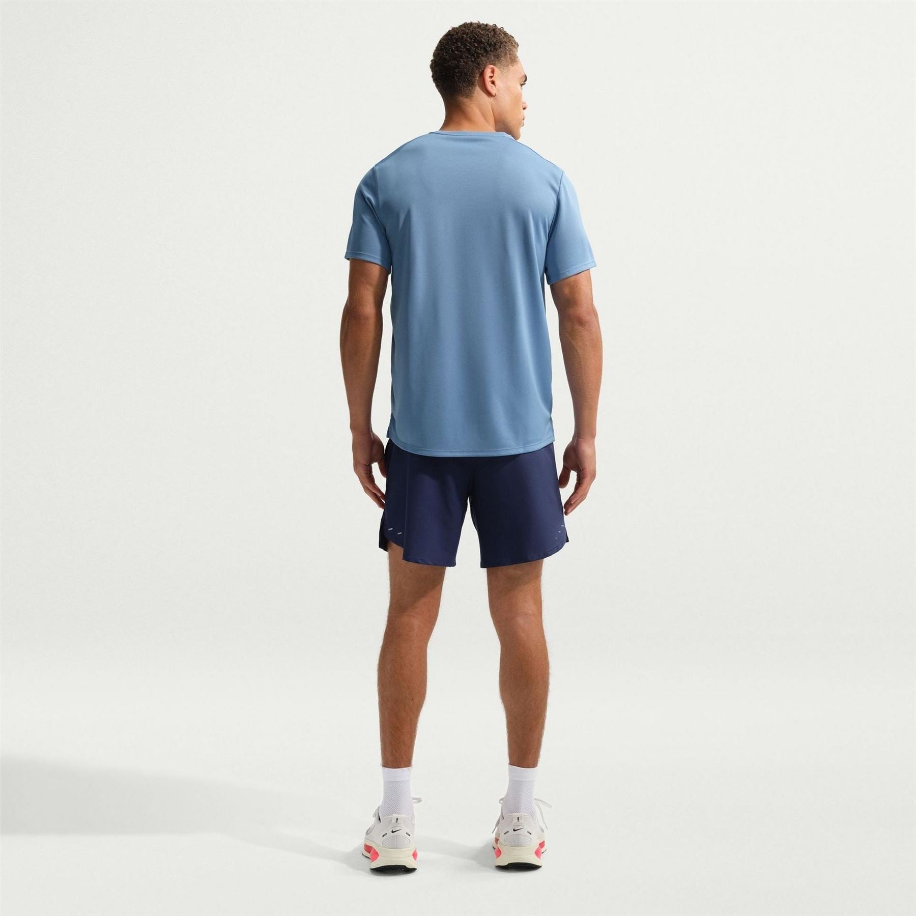 Nike Mens Drifit Miler Running Top