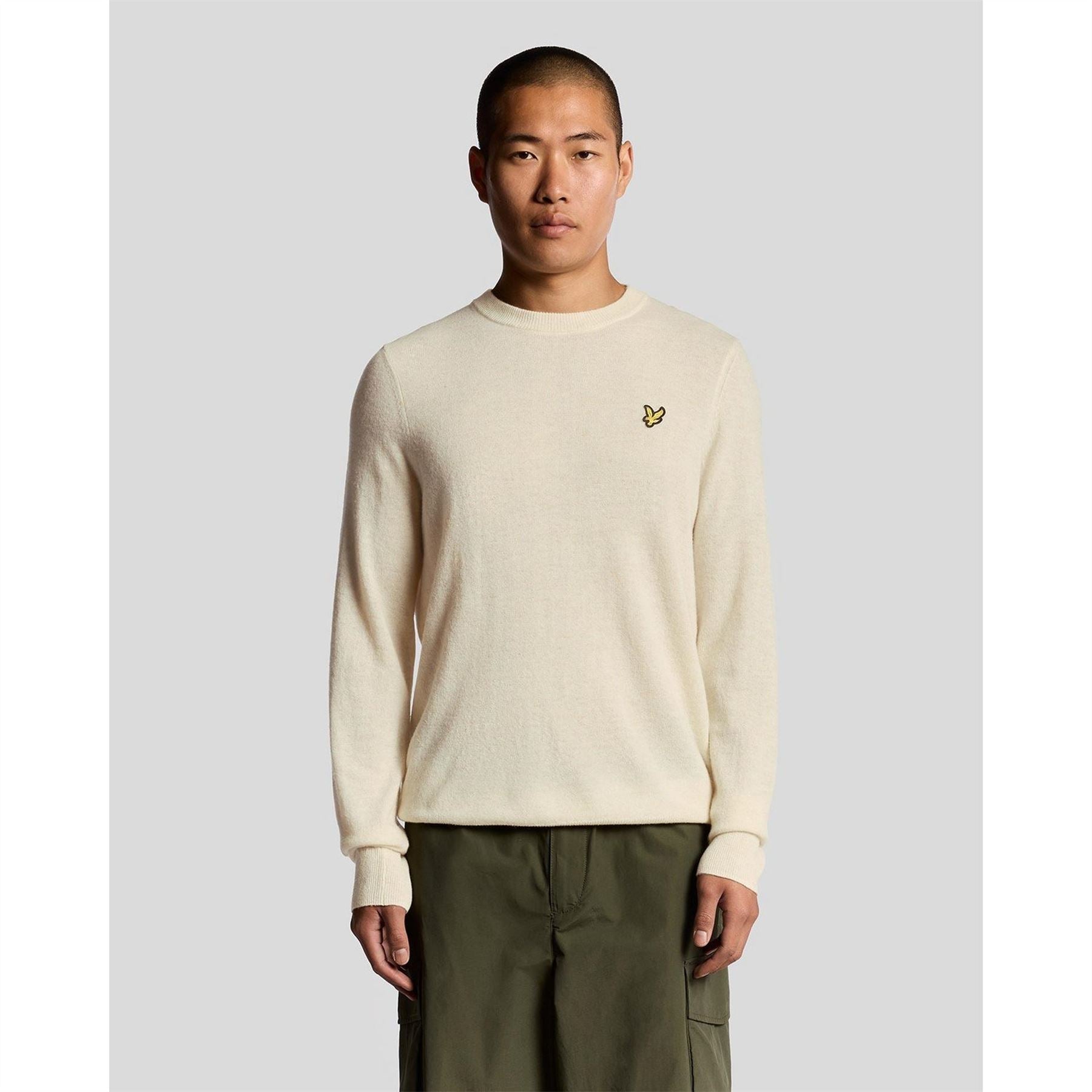 Lyle and Scott Embroidered Crew Neck Ribbed Collar Long Sleeve Sweater