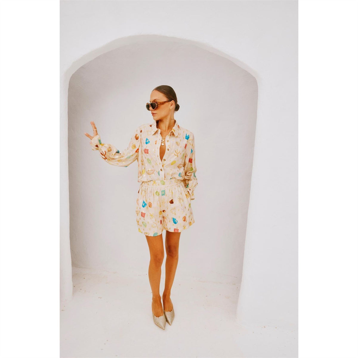 Never Fully Dressed Shell Elissa Graphic Print Shorts