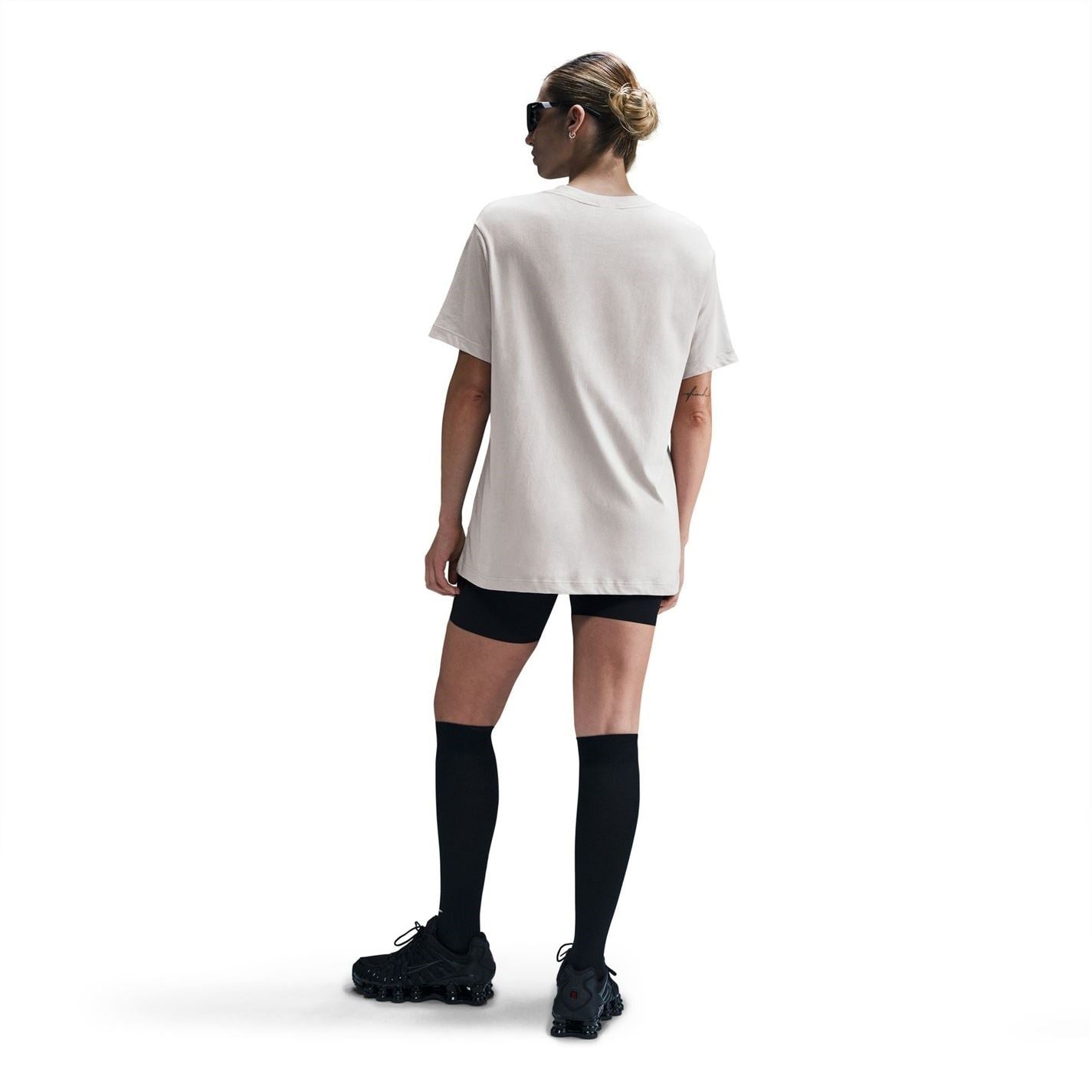 Nike Regular Fit Crew Neck Short Sleeve T-Shirt