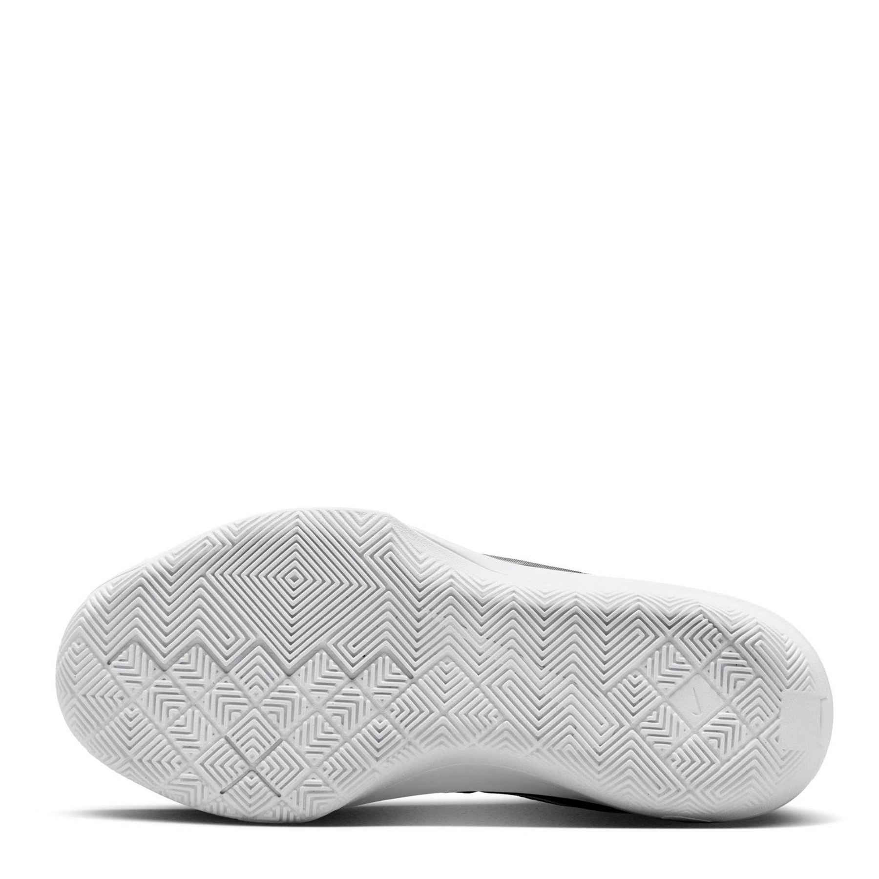Nike Basketball Trainers