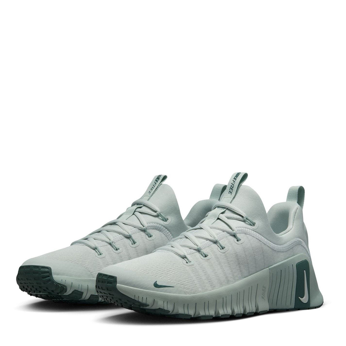 Nike Free Metcon 6 Low Top Sneakers