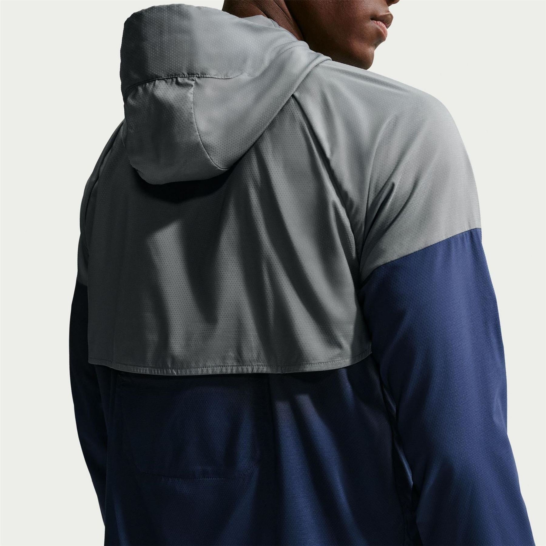 Nike Windrun Hooded Performance Jacket