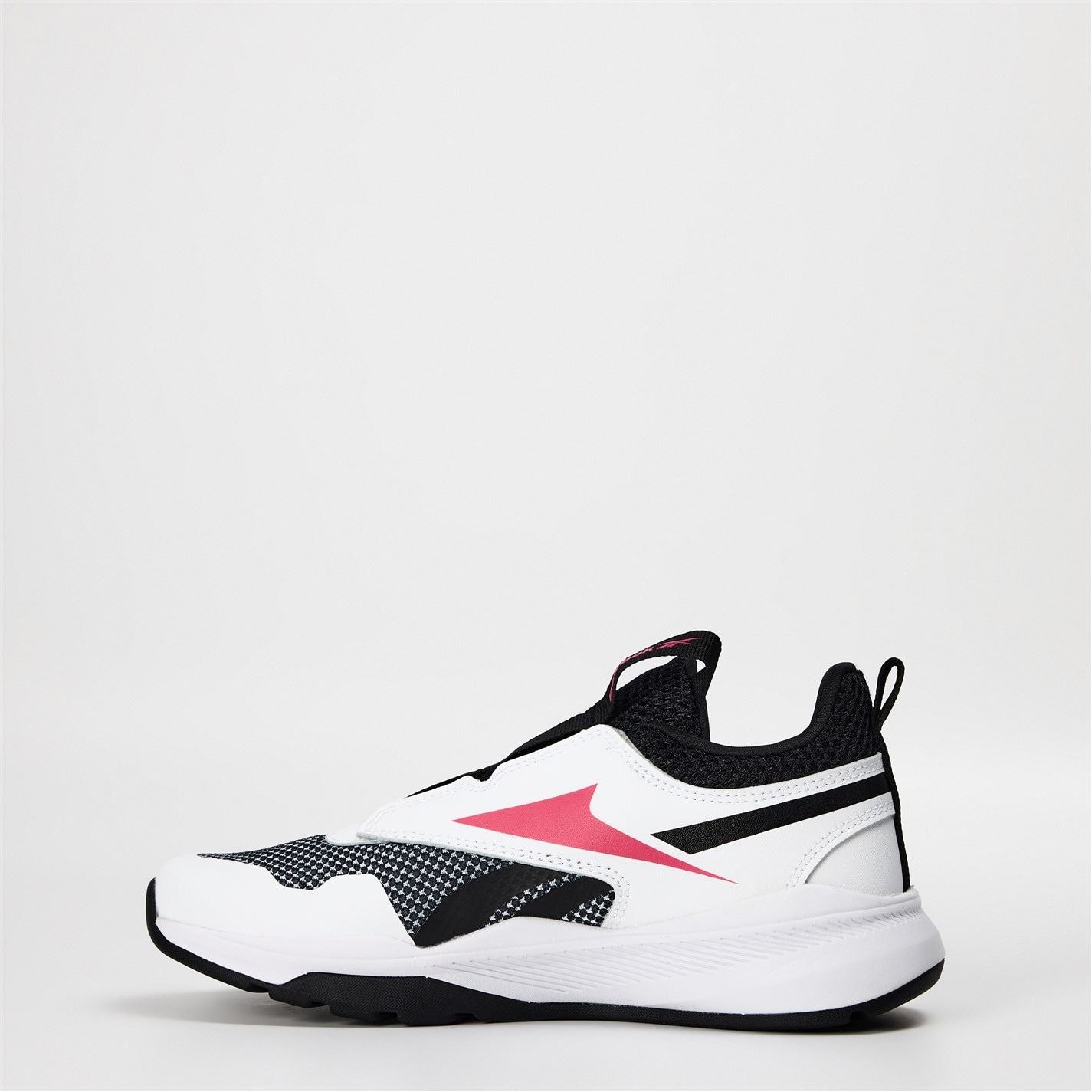 Reebok XT Sprinter Round Toe Low Top Sneakers