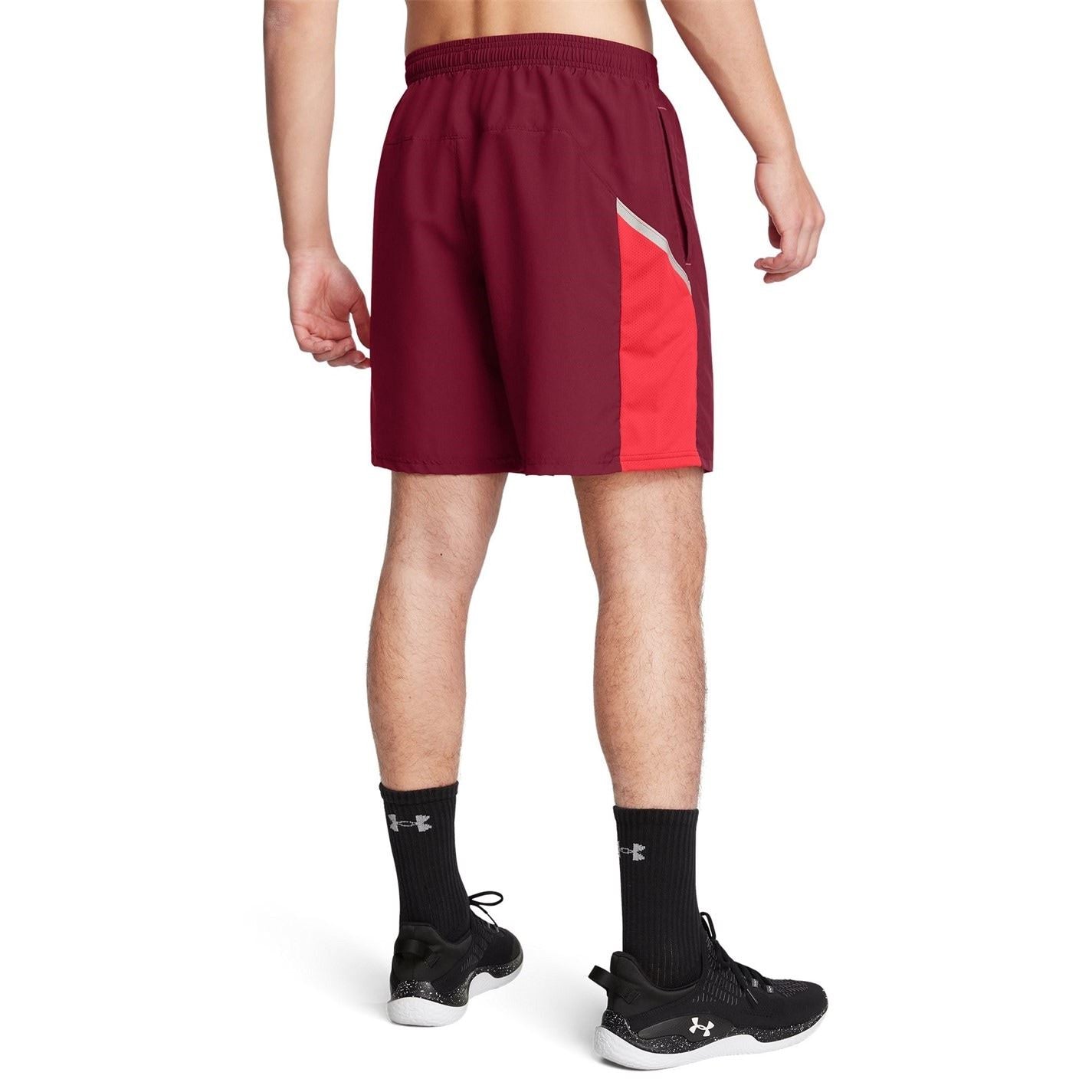 Under Armour Solid Patterned Utility Cargo Shorts