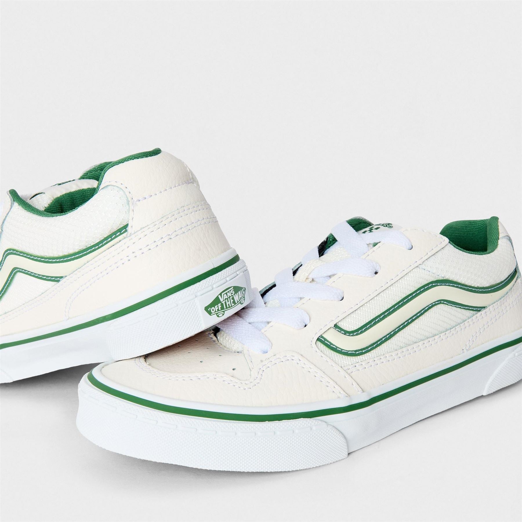 Vans Kids Caldrone Canvasas Low Trainers