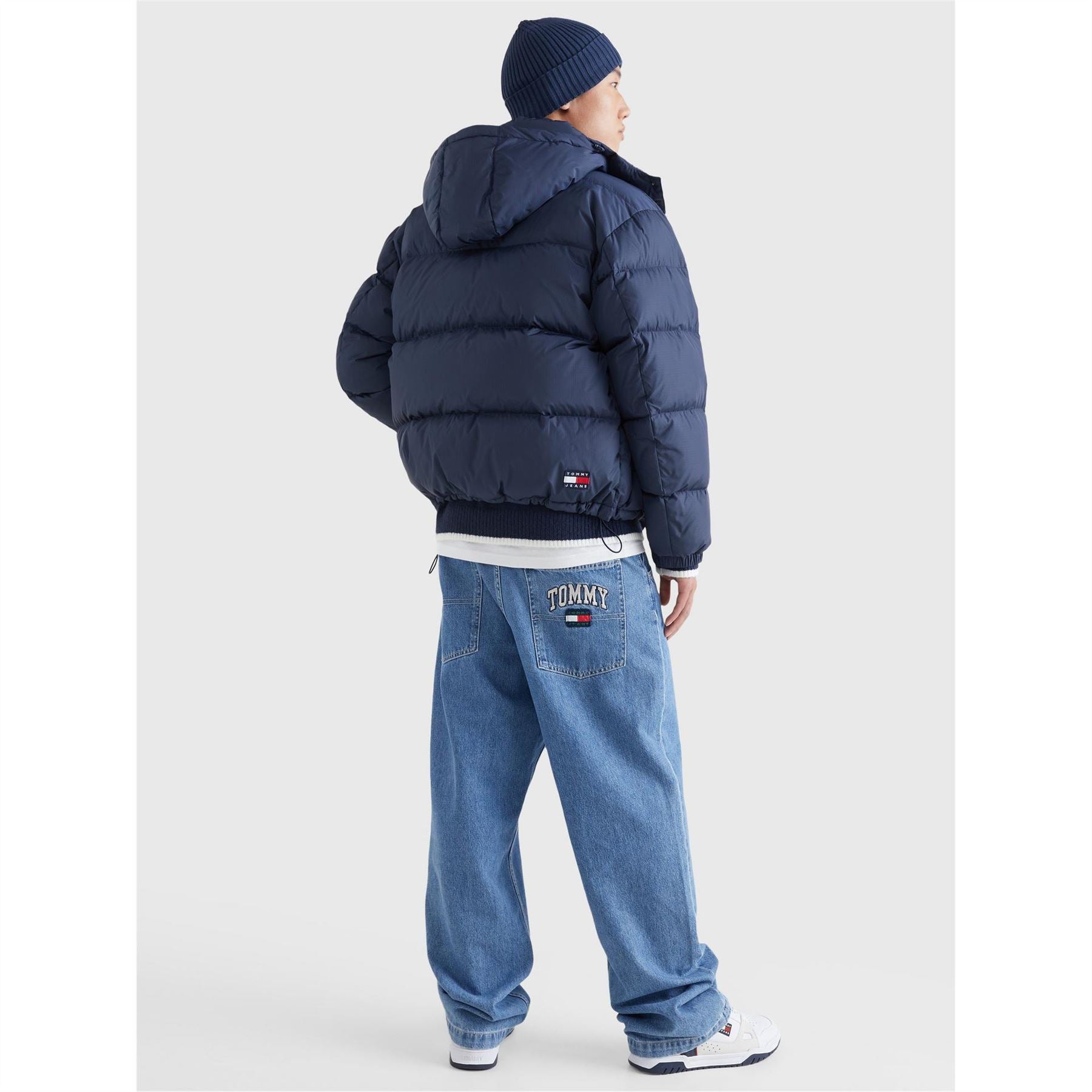 Tommy Jeans Colour-Blocked Alaska Puffer Relaxed Fit Jacket
