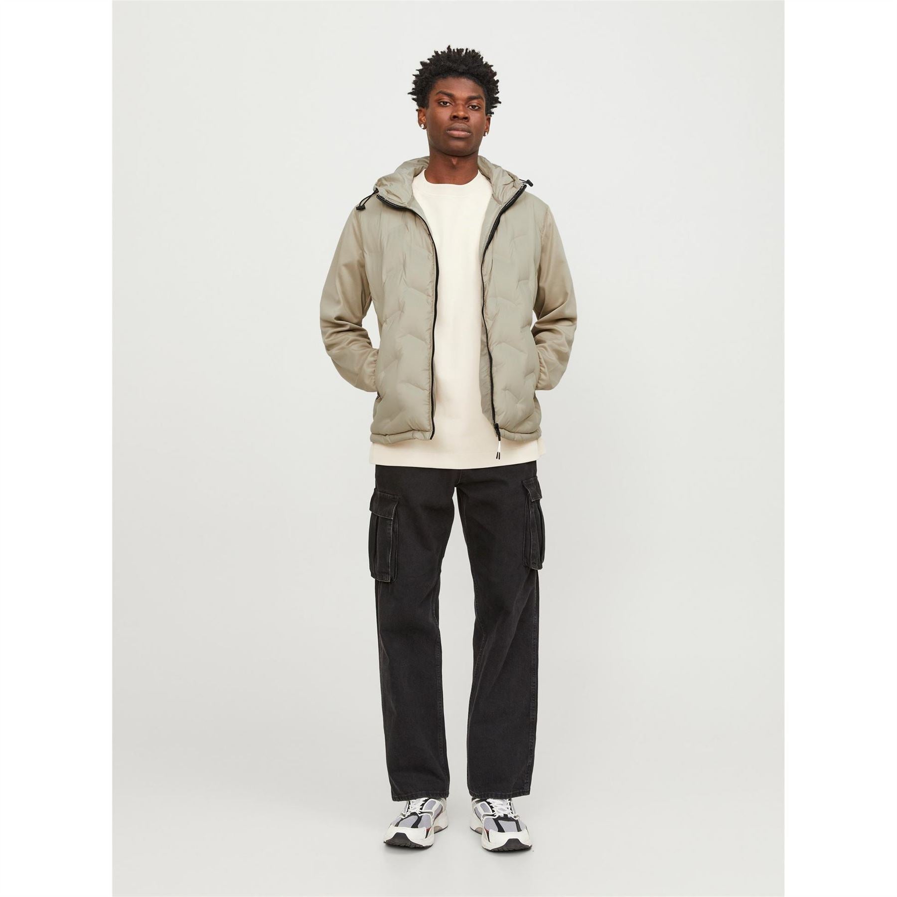 Jack and Jones Hooded Neck Solid Patterned Hybrid Jacket with Ribbed Cuff