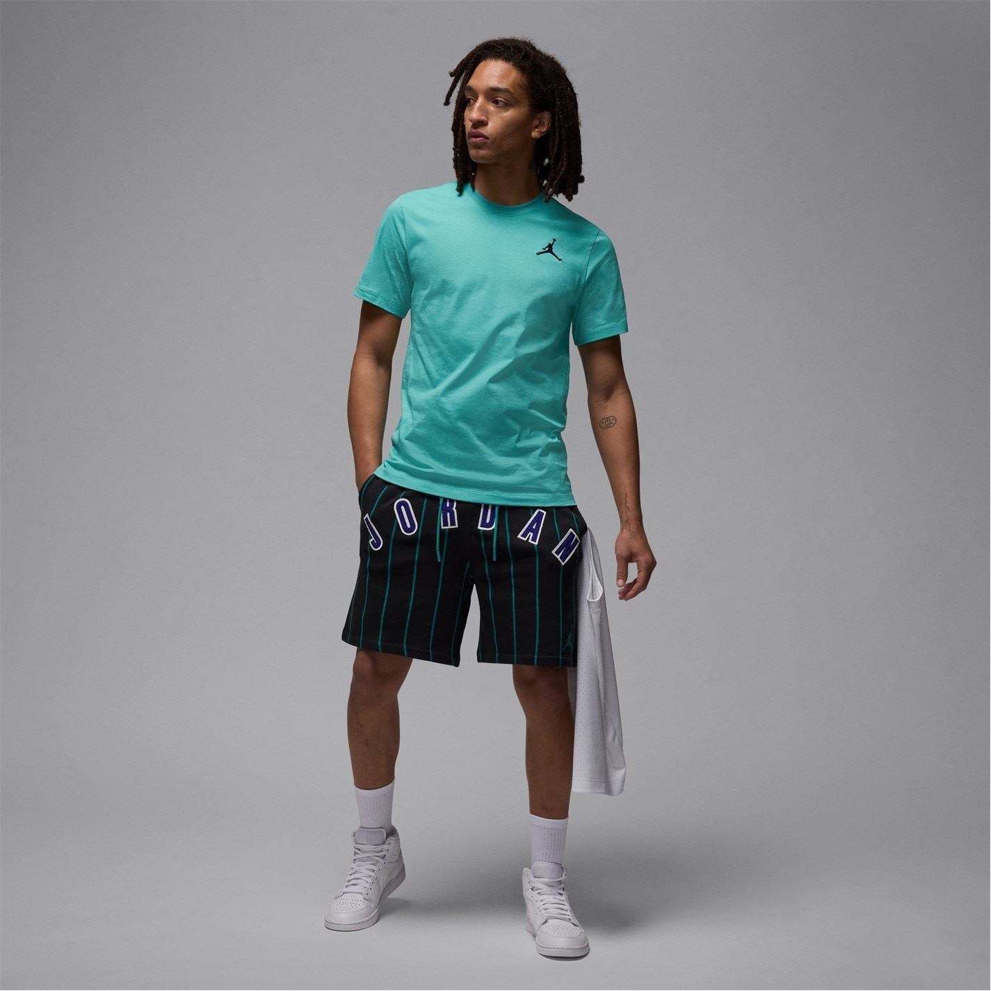 Air Jordan Regular Fit Small Logo Print Crew Neck T-Shirt