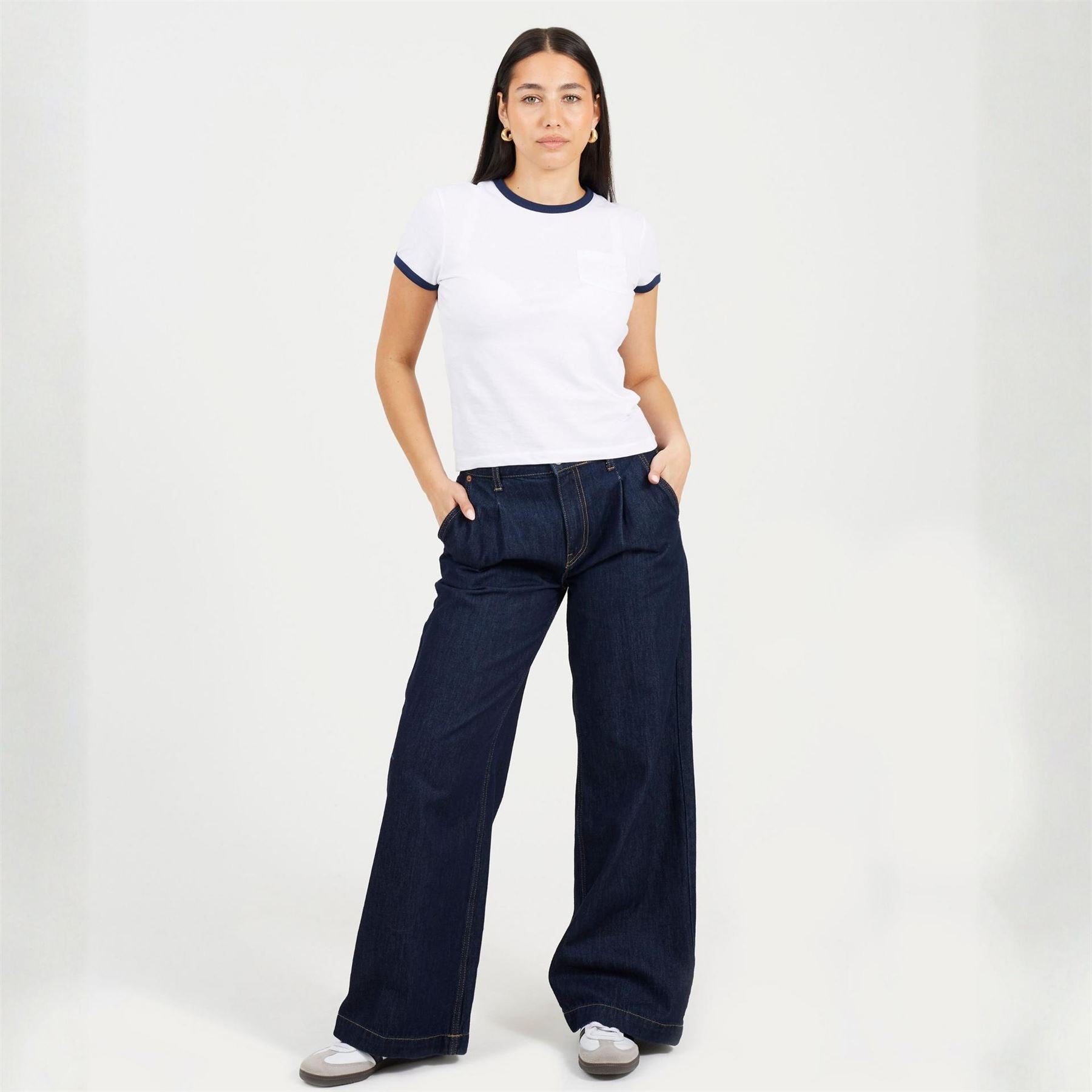 Brave Soul Sleeve Chest Pocket T Shit With Contrast Neck And Sleeve Rib