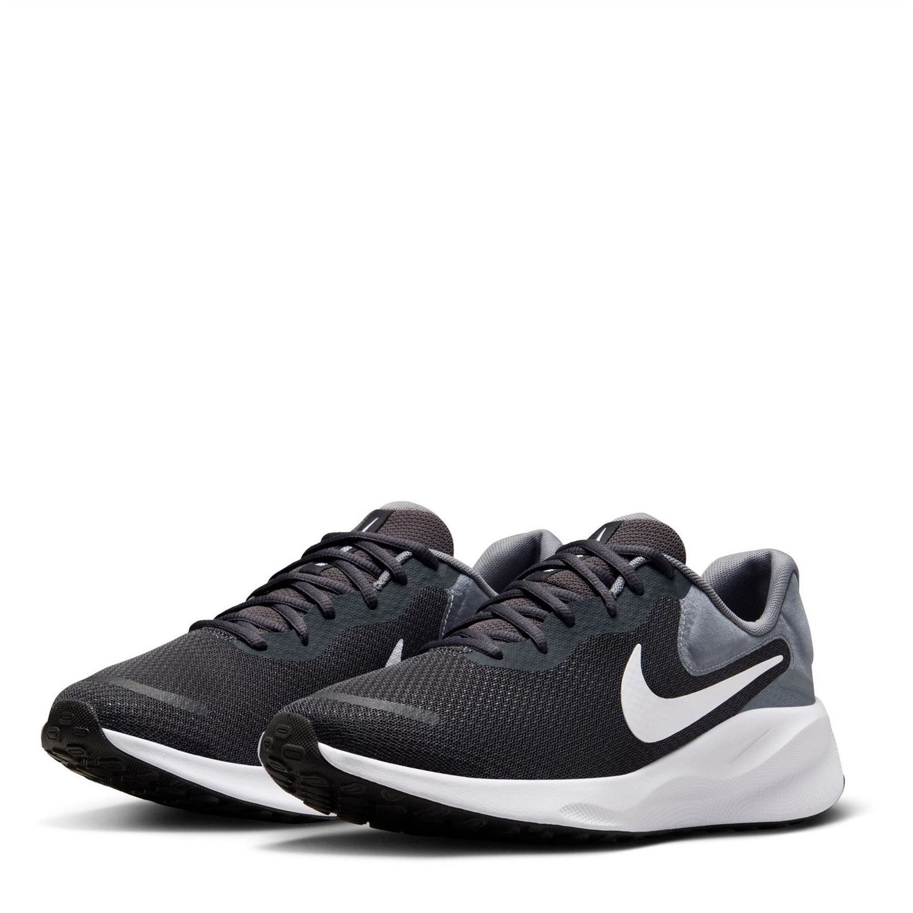 Nike Mens Revolution 7 Road Running Shoes