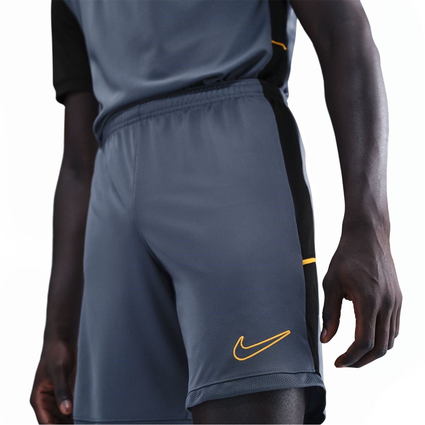 Nike Mens Dri Fit Academy Football Shorts