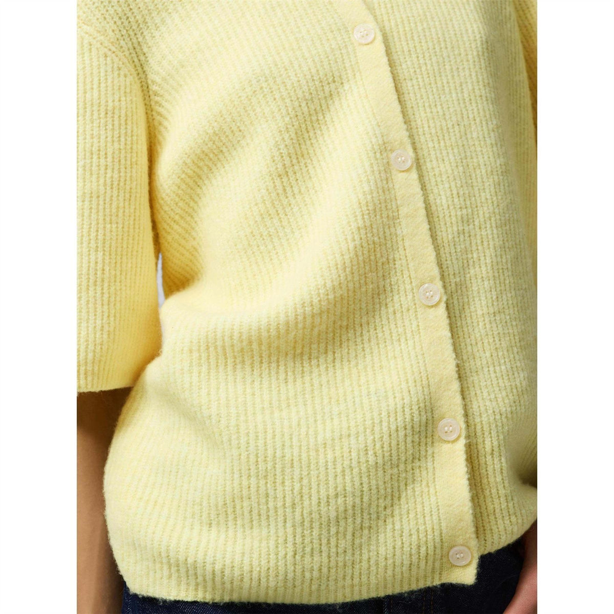 Pieces O-Neck Short Sleeve Button Placket Sweater