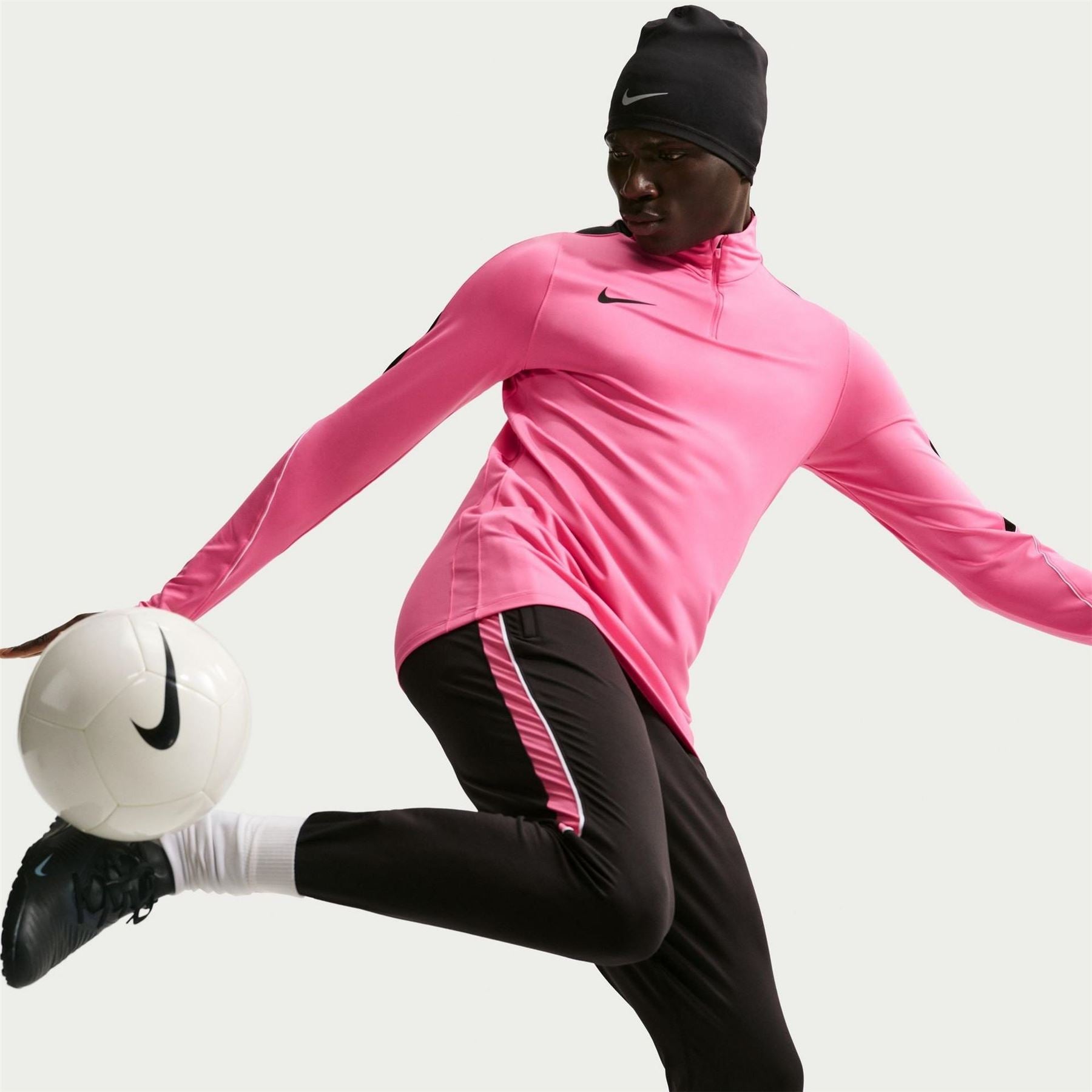 Nike Mens Strike Dri Fit 1 2 Zip Global Football Top