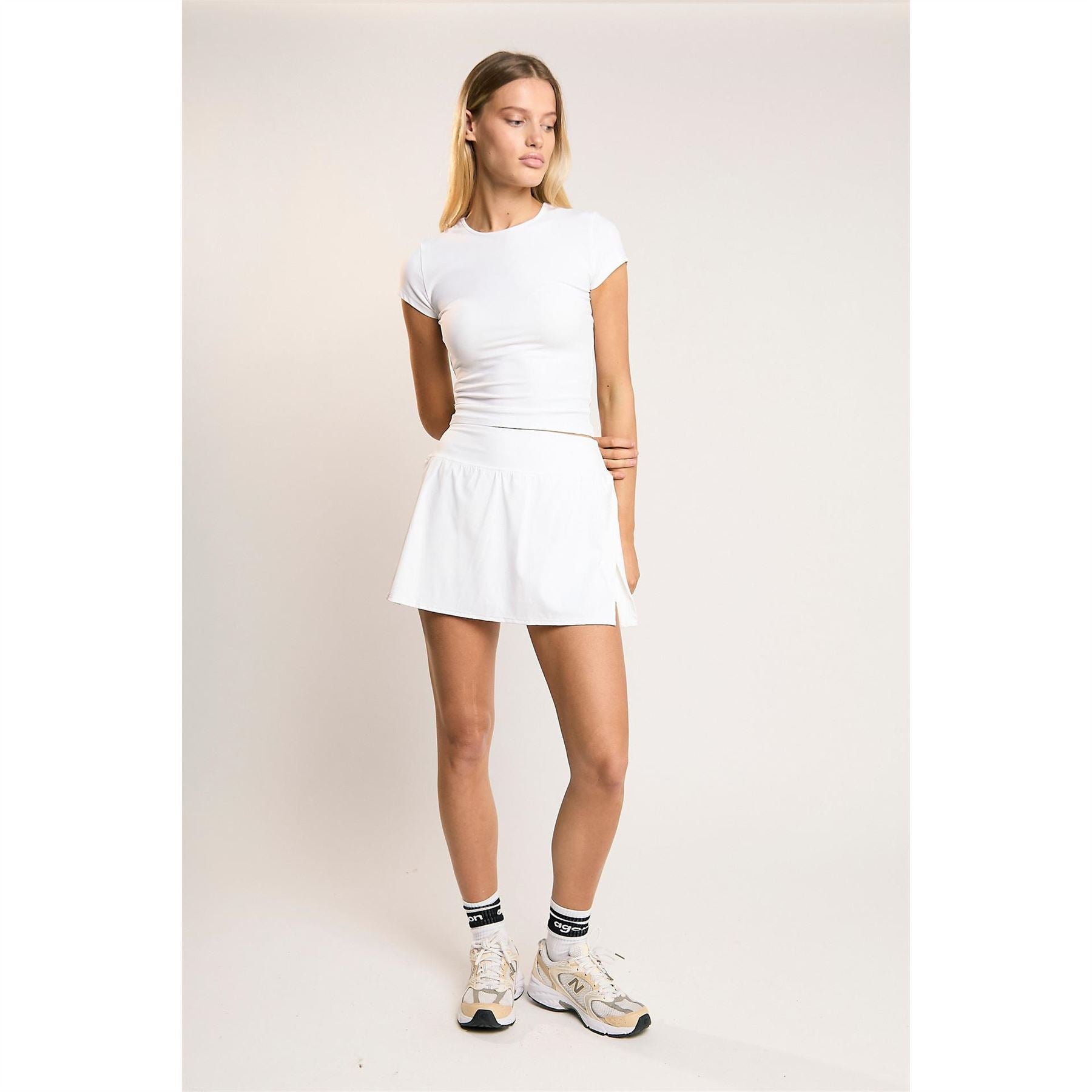 Agon White  Scoop Neck Crop Top