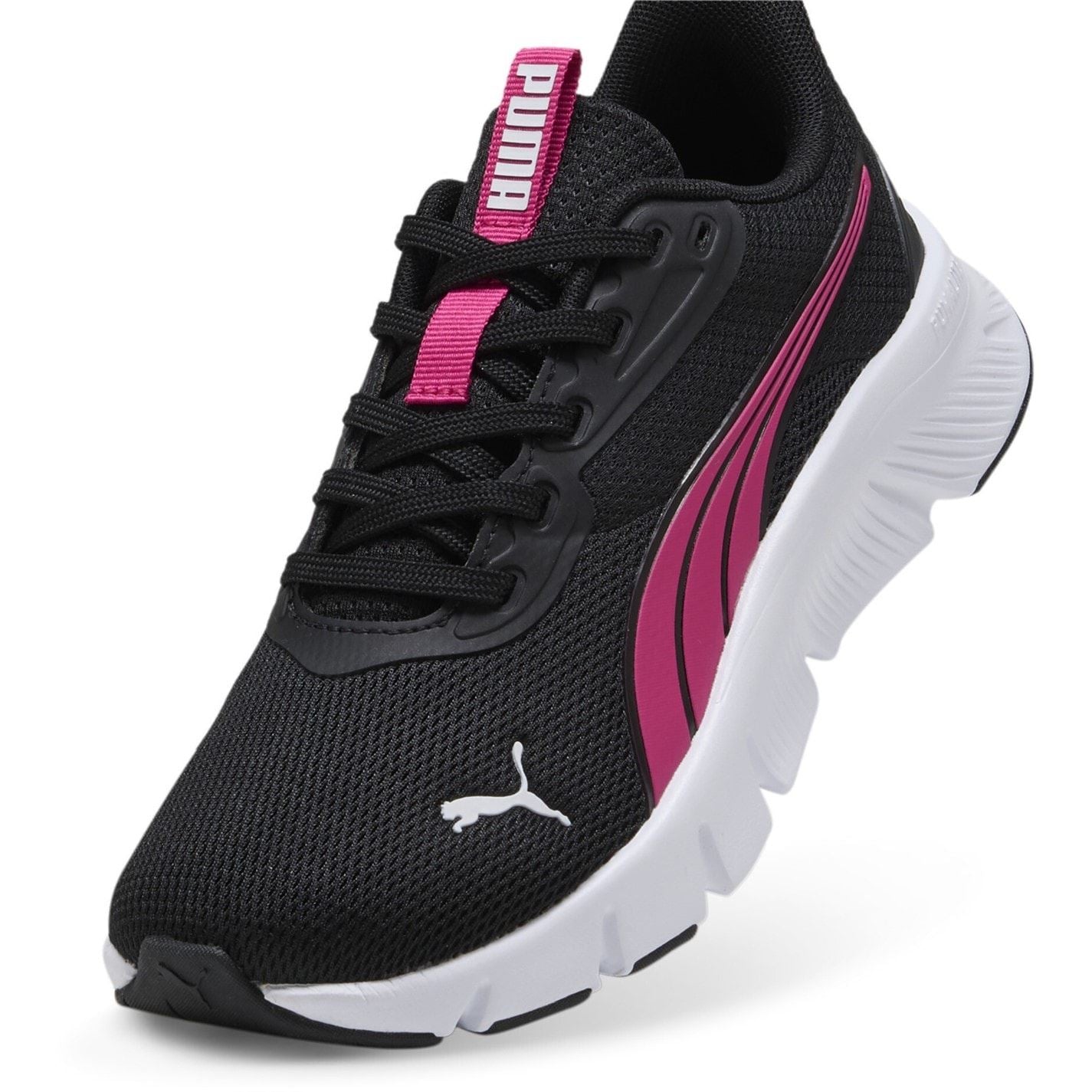 Puma Flex Focus Low Top Sneakers