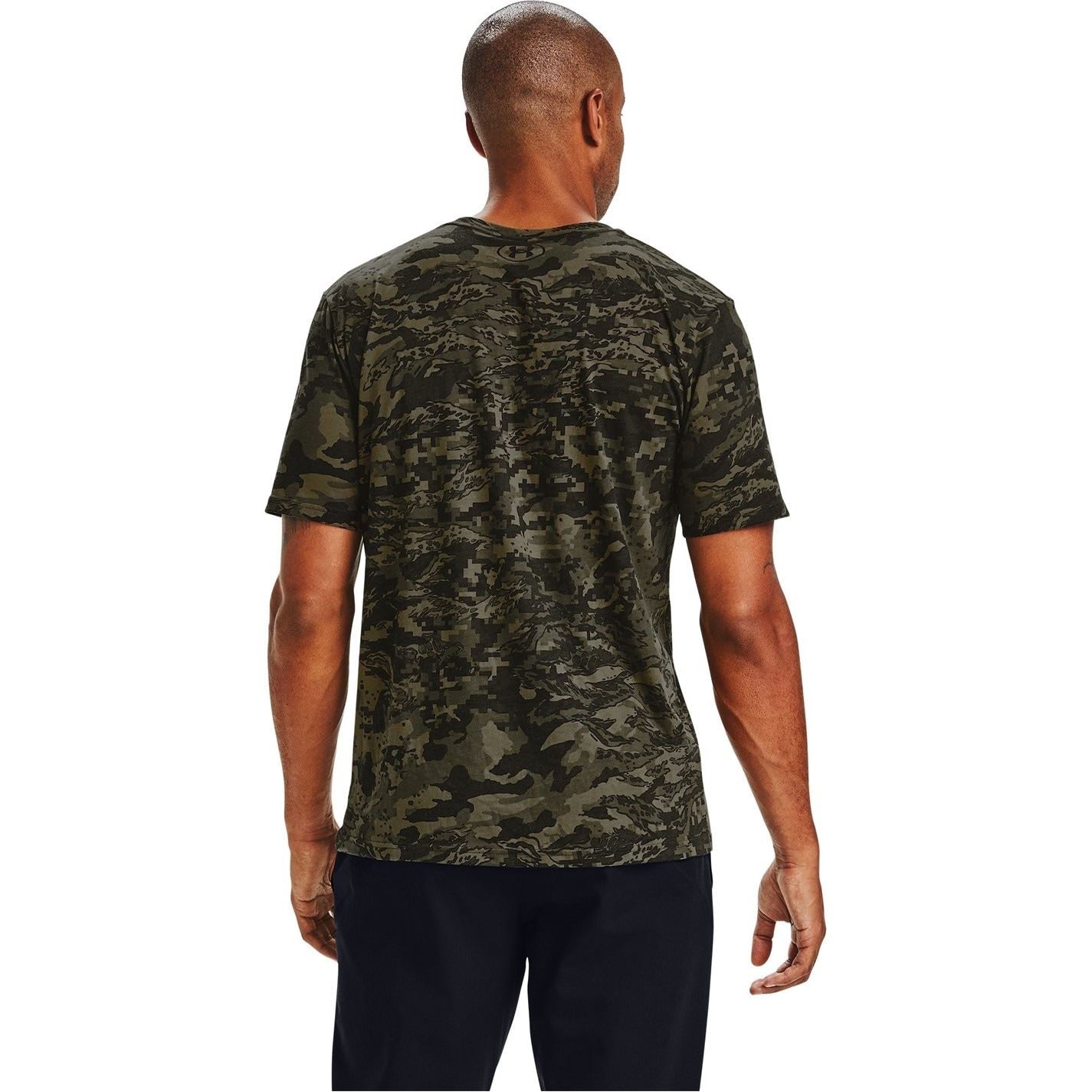 Under Armour Camo Regular Fit Crew Neck Short Sleeve T-Shirt