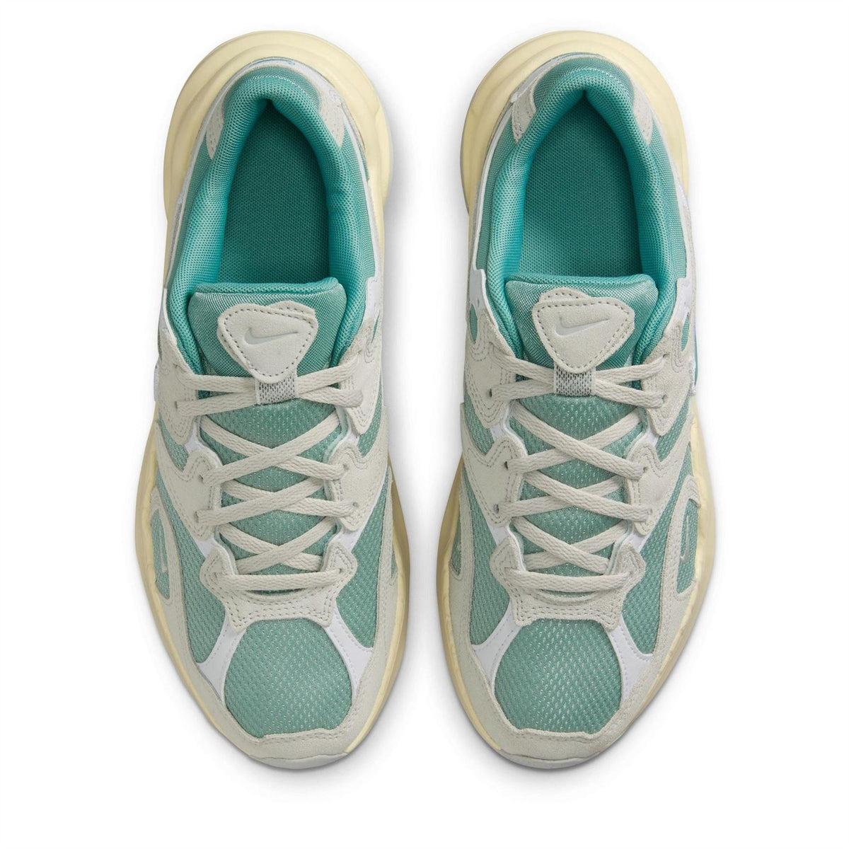 Nike Al8