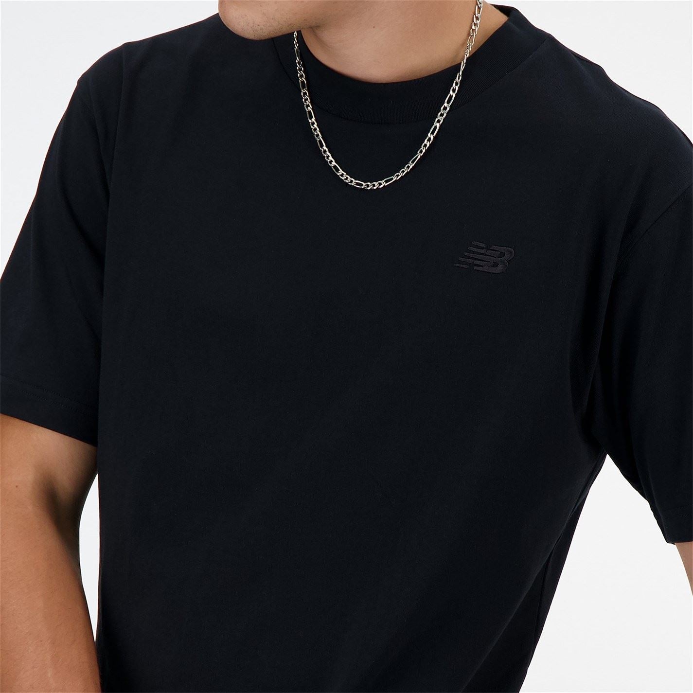 New Balance Regular Fit Crew Neck T-Shirt