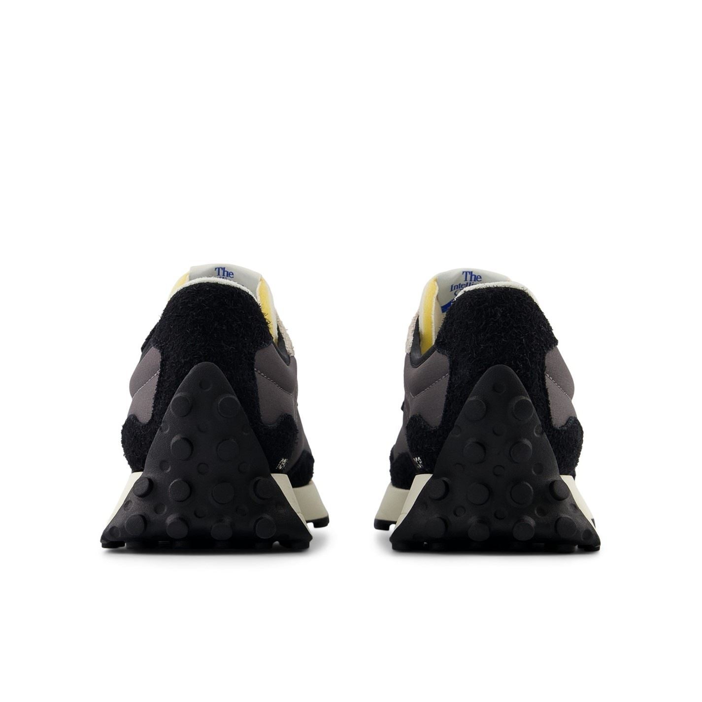 New Balance 327 Trainers