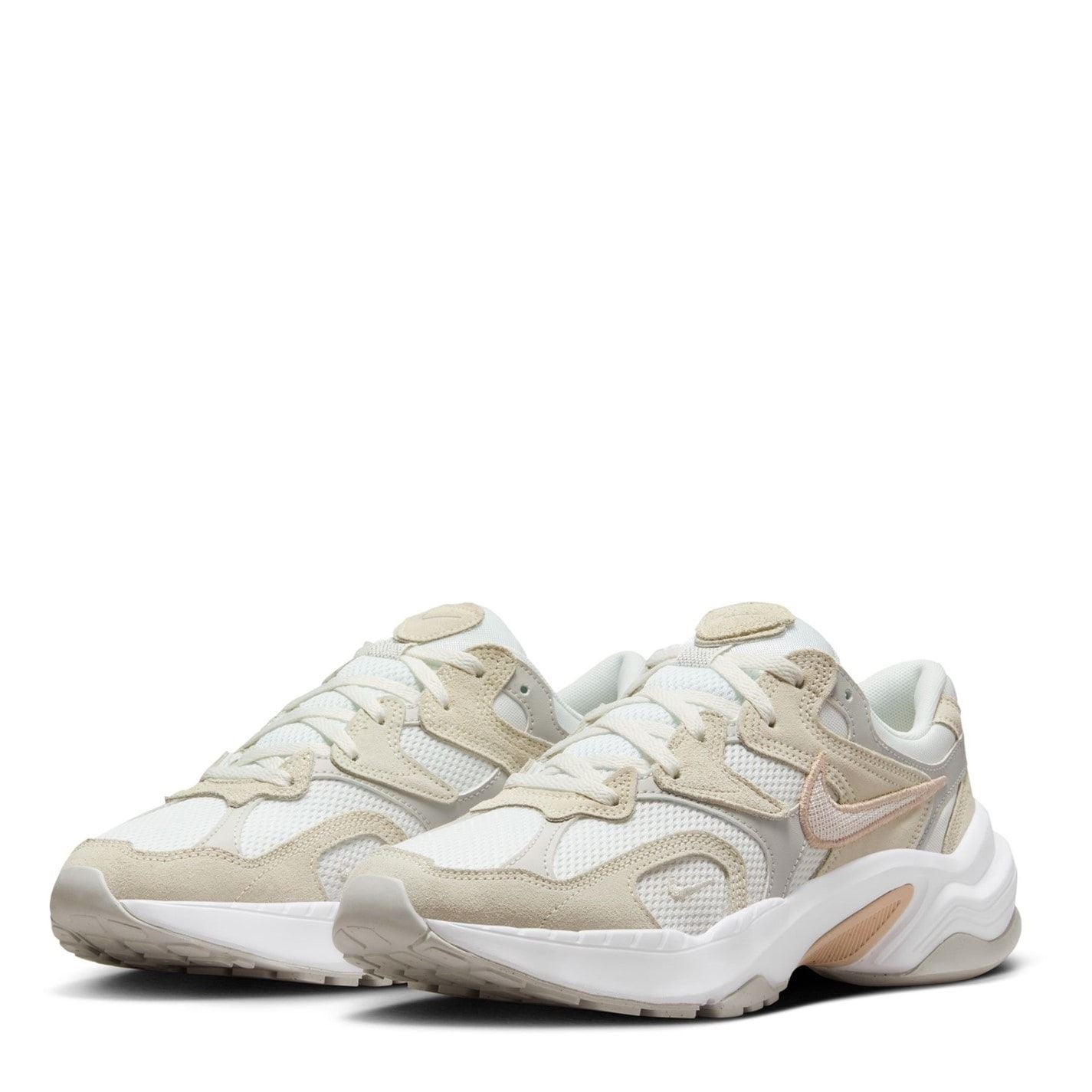 Nike Low Top Running Sneakers