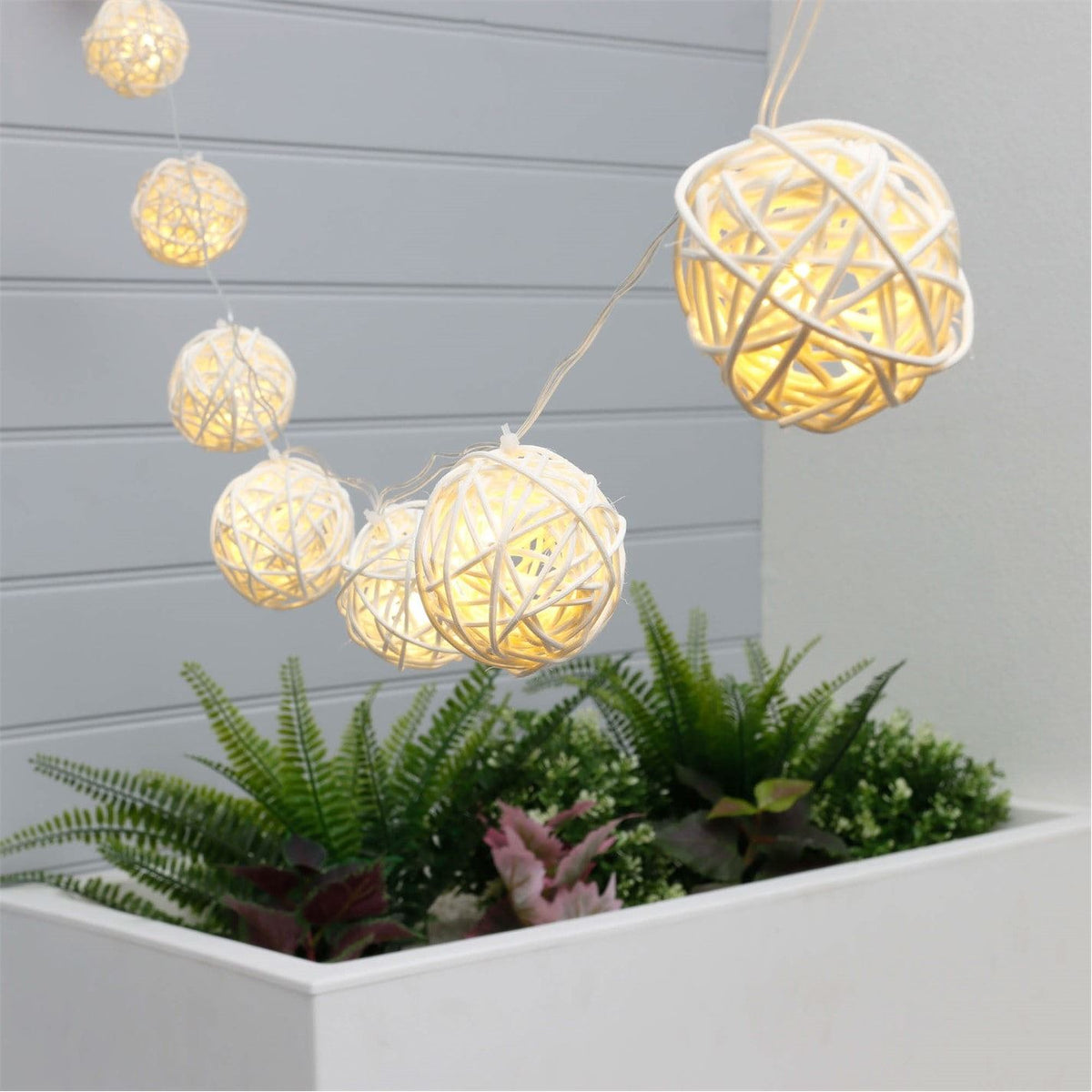 Streetwize Solar Lights