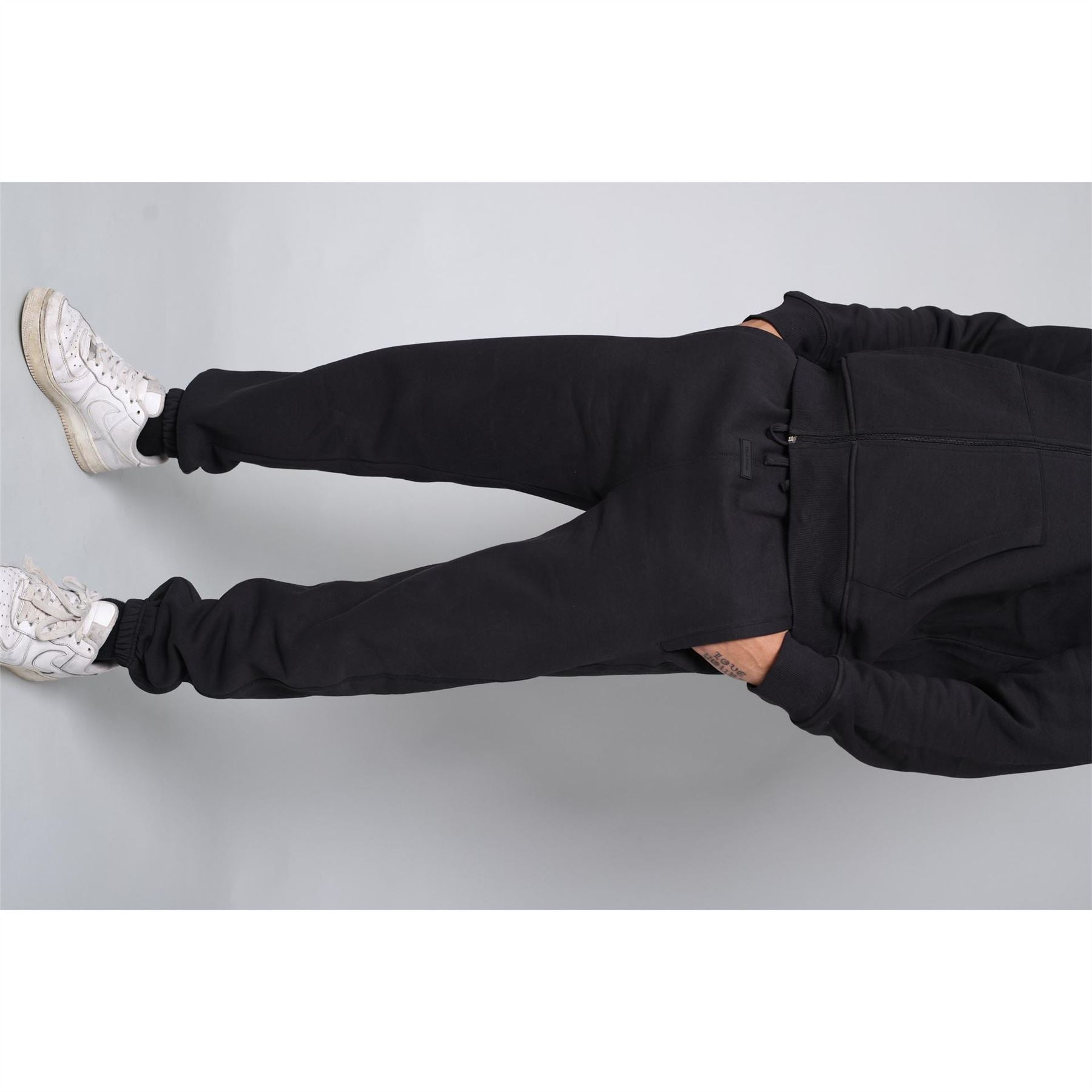 Tela Cruz Studio Cuffed Closed Hem Fleece Jogging Bottom