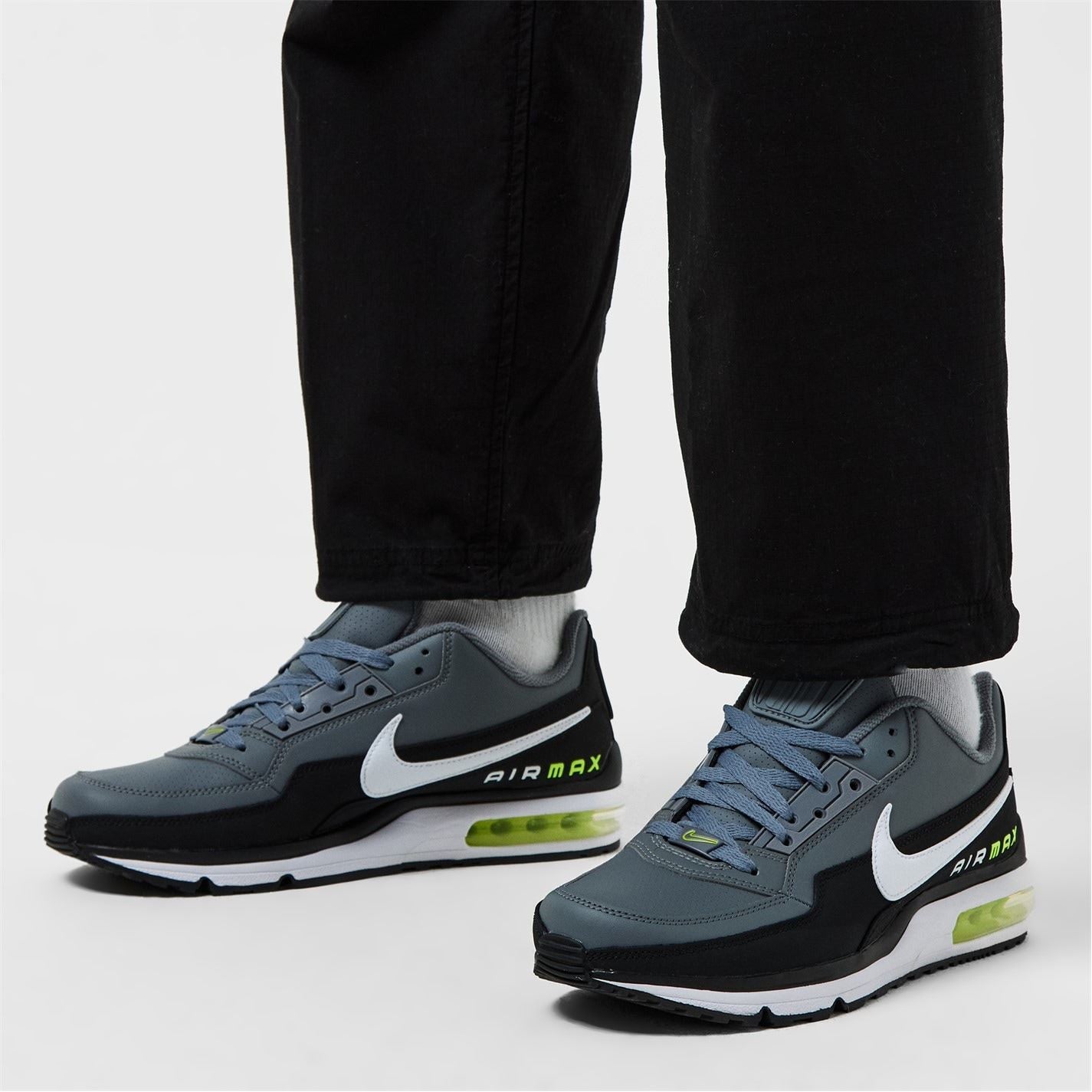 Nike Mens Air Max Ltd 3 Shoe