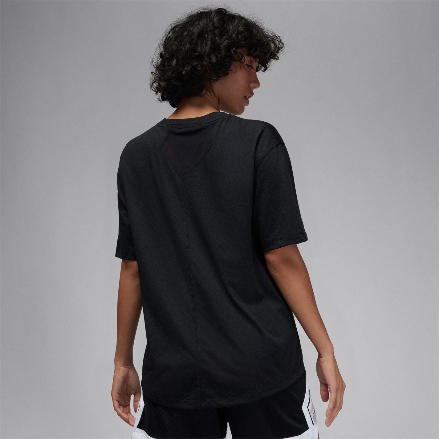 Nike Sport Diamond Crew Neck Regular Fit T-Shirt