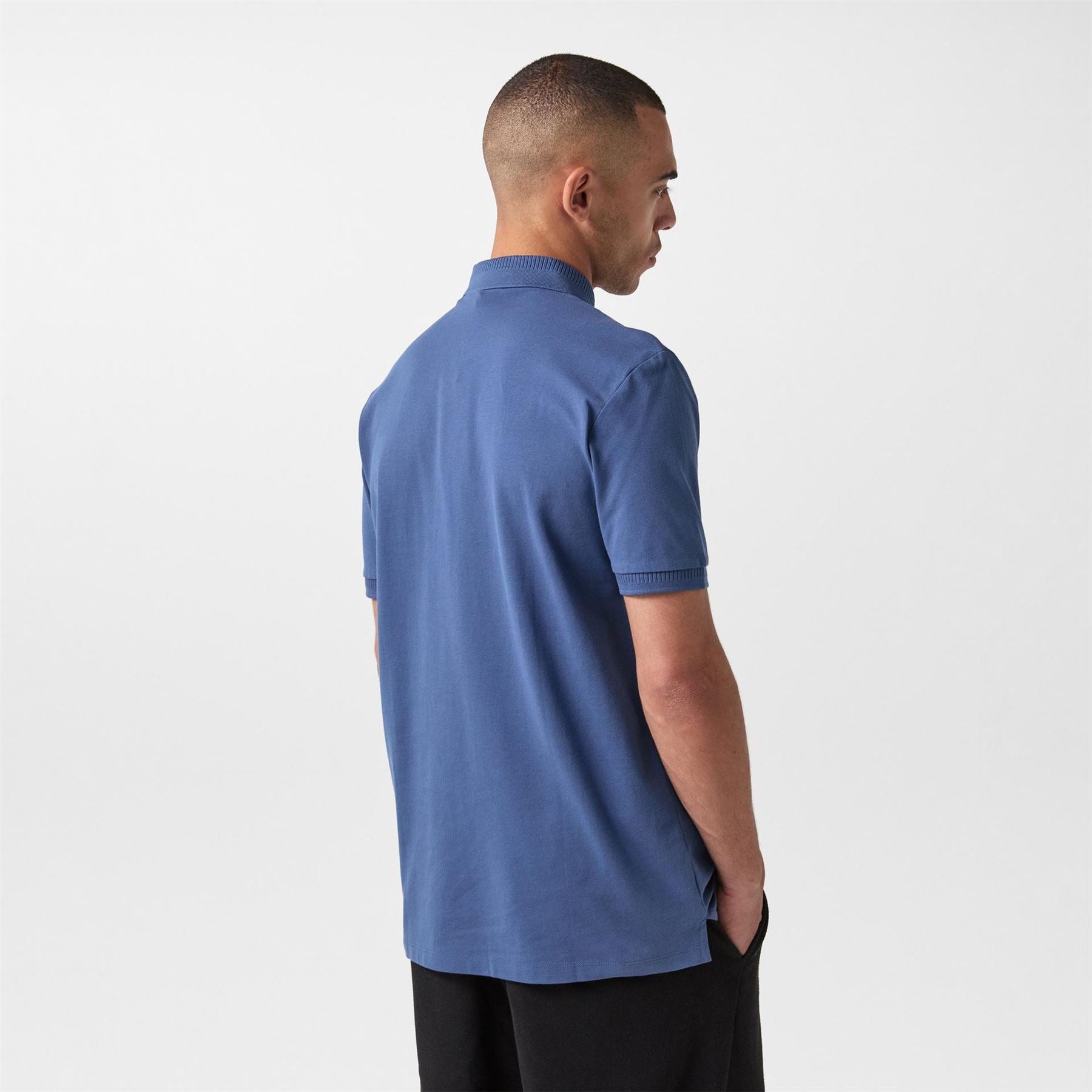 Hugo HUGO Deruso Short Sleeve Polo Shirt with Logo Detail and Ribbed Collar   Premium Cotton
