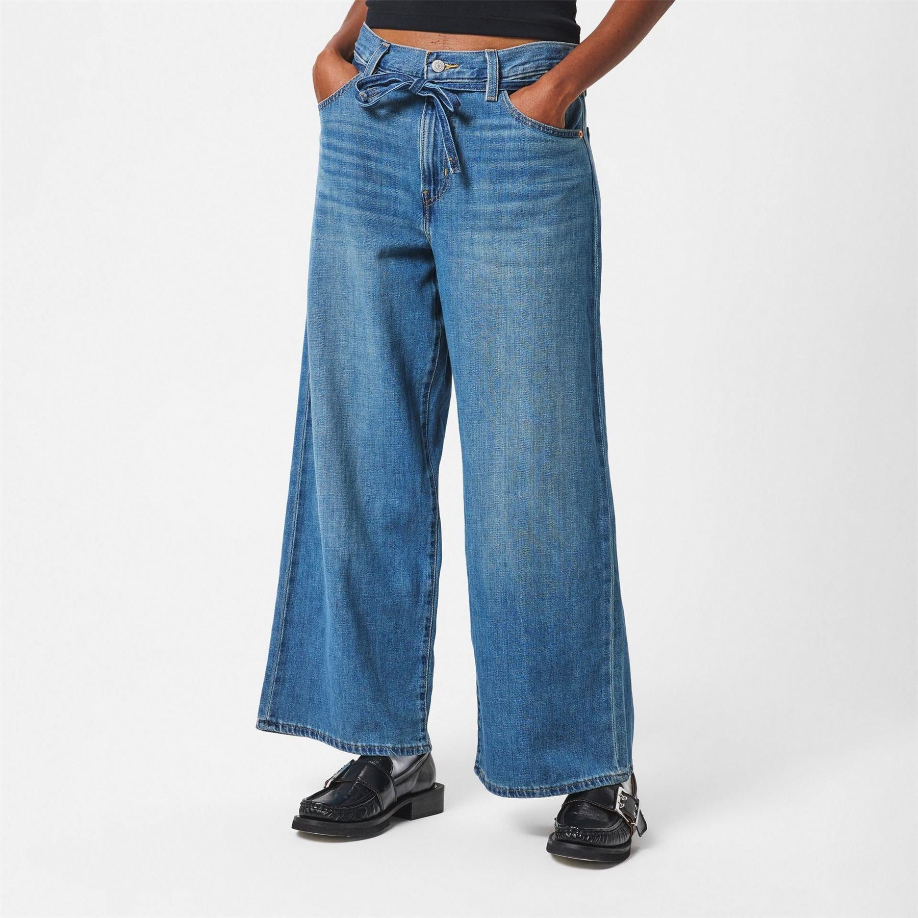 Levis Wide Leg Relaxed Fit Dream Jeans