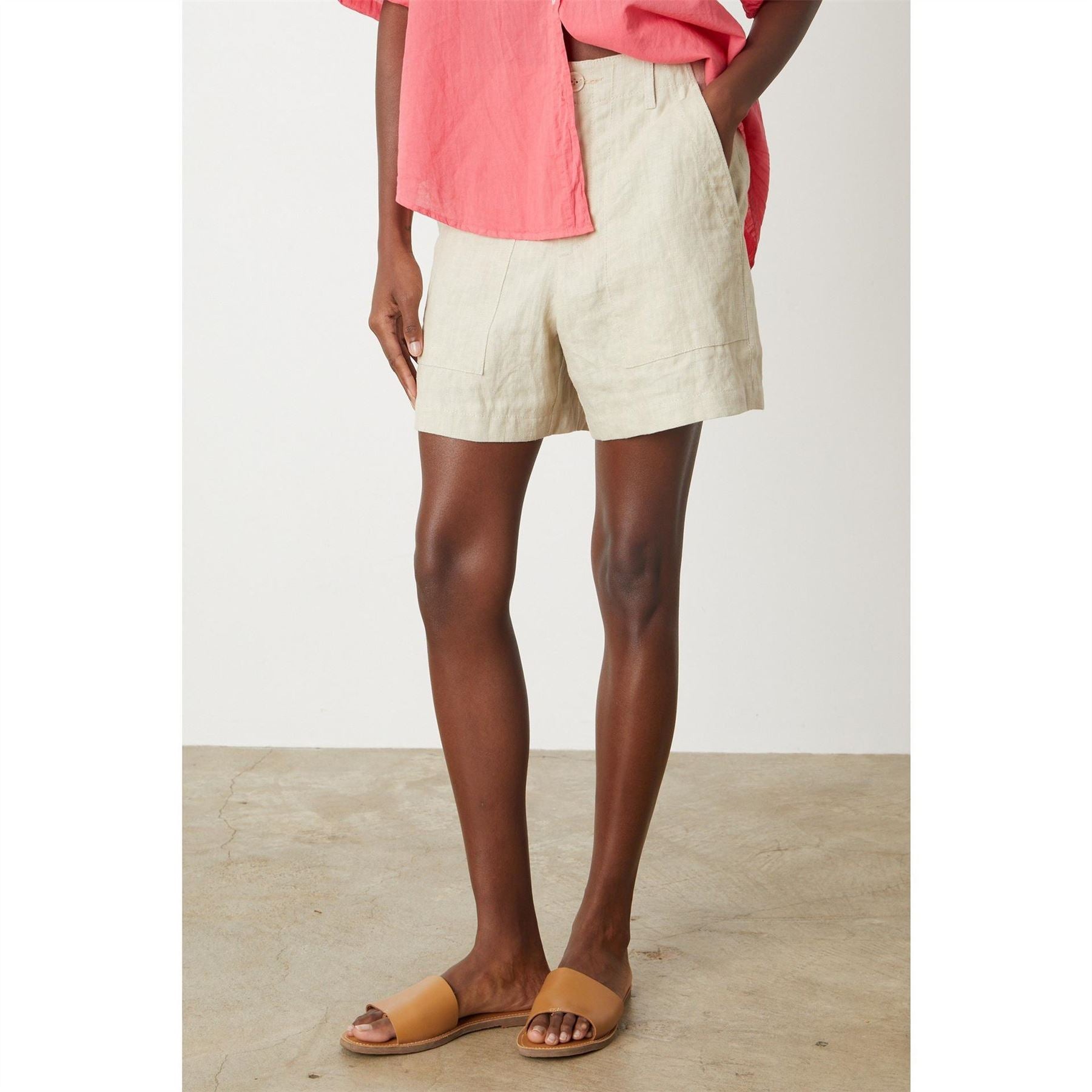 Velvet by Graham and Spencer Solid Patterned Linen Bermuda Shorts