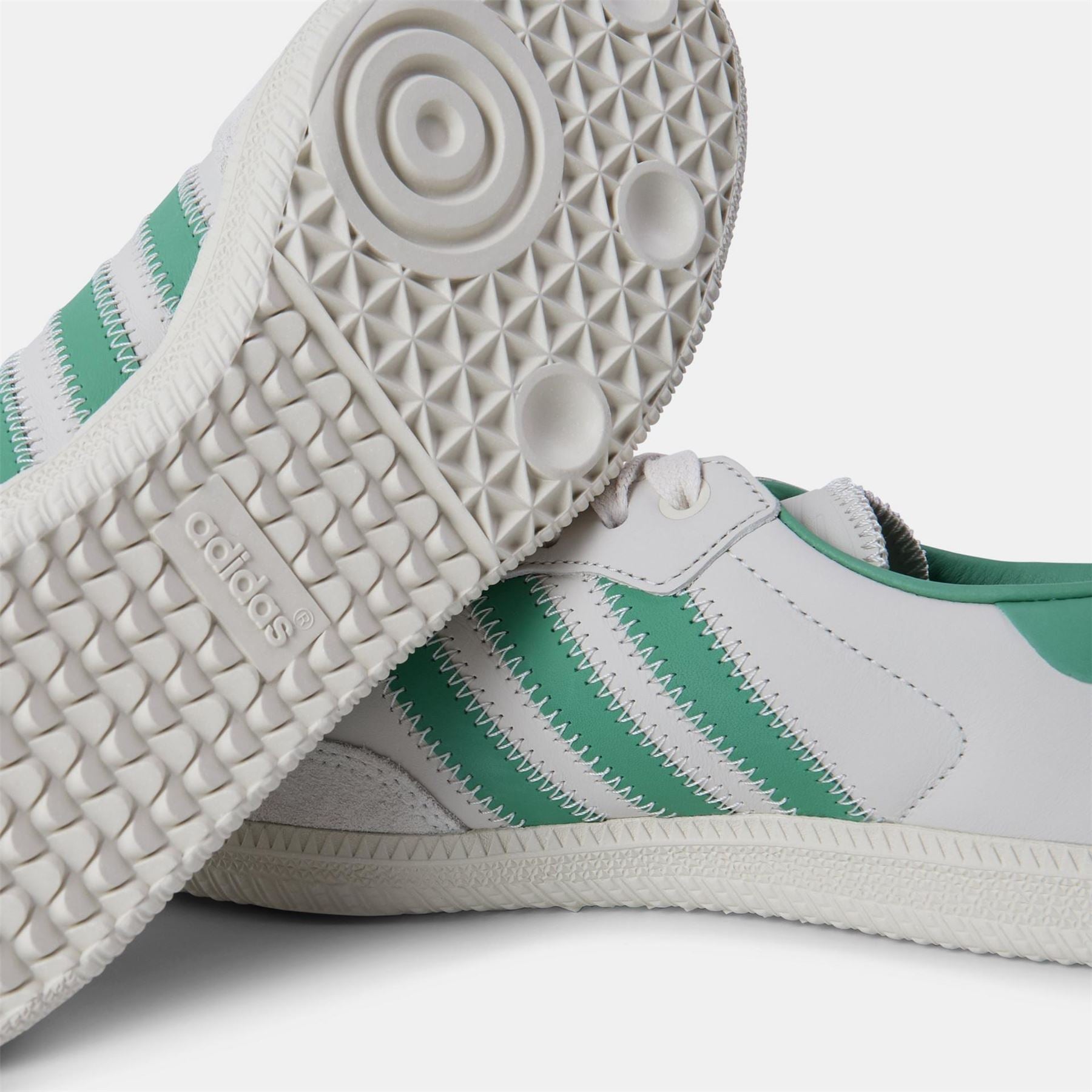 adidas Originals Samba Lace Up Low Top Sneakers