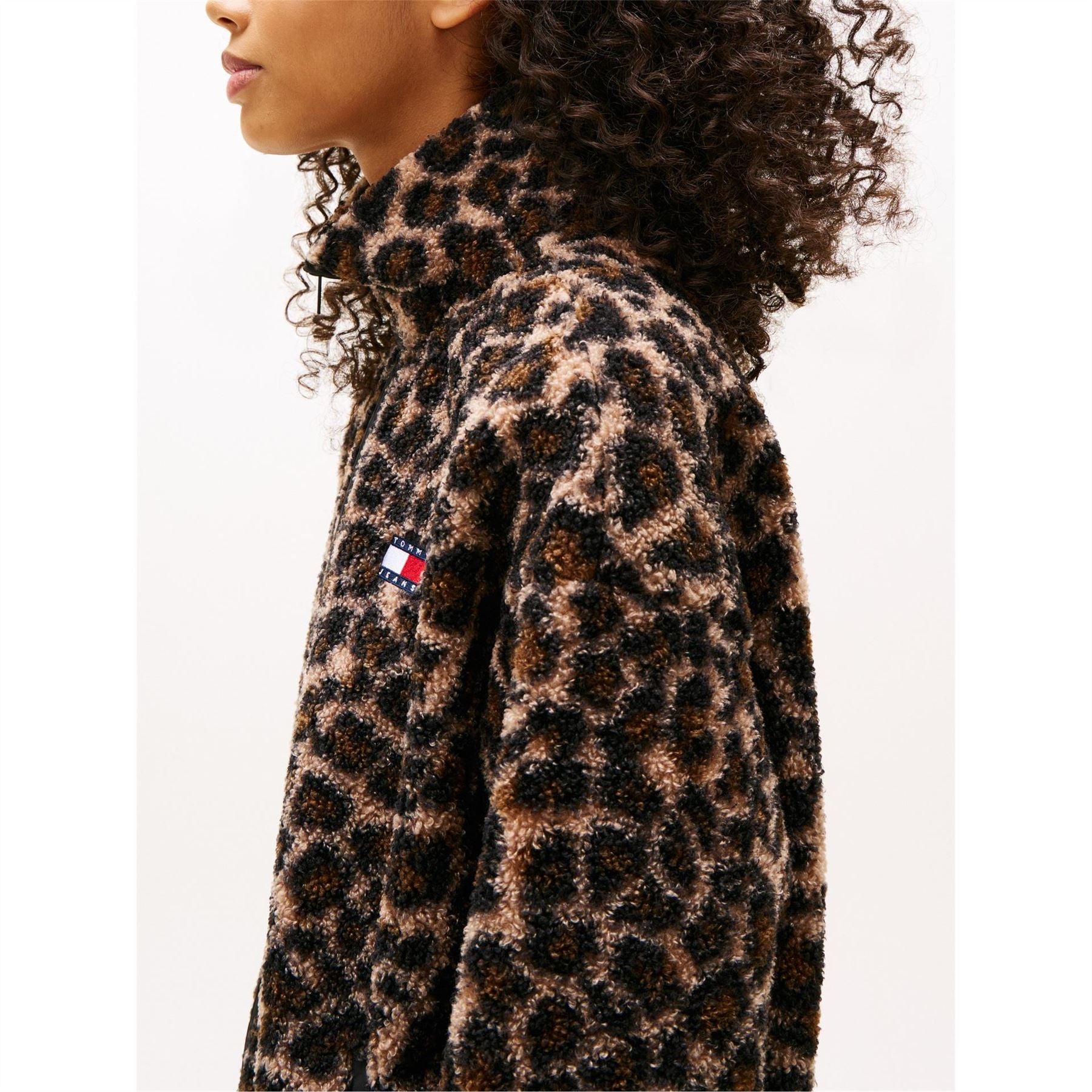 Tommy Jeans Solid Patterned Teddy Jacket with Quarter Zipper