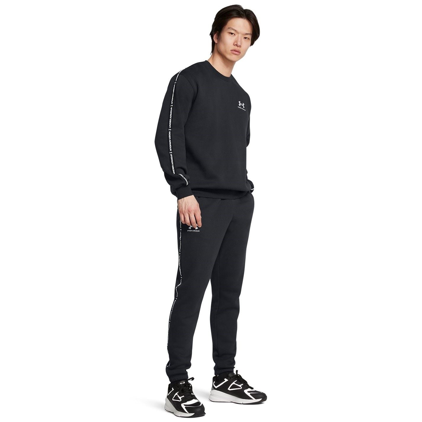 Under Armour Icon Crew Neck Regular Fit Sweatshirt