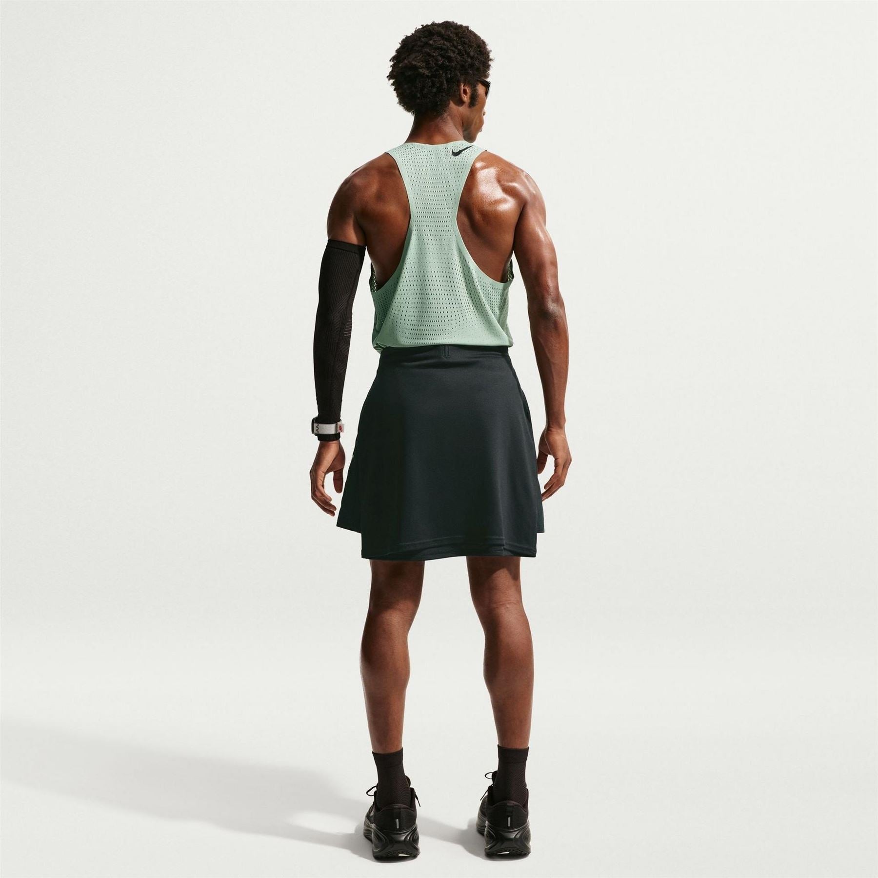 Nike Aero Scoop Neck Sleeveless Jersey Singlet