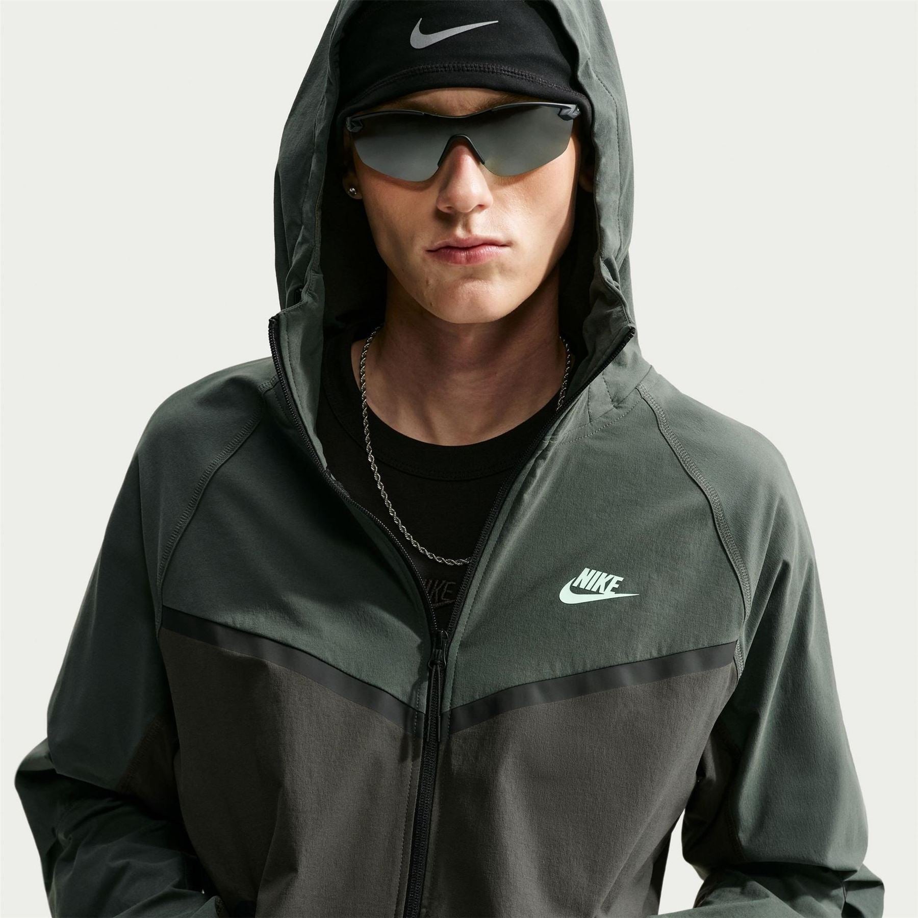 Nike Tech Woven Jacket