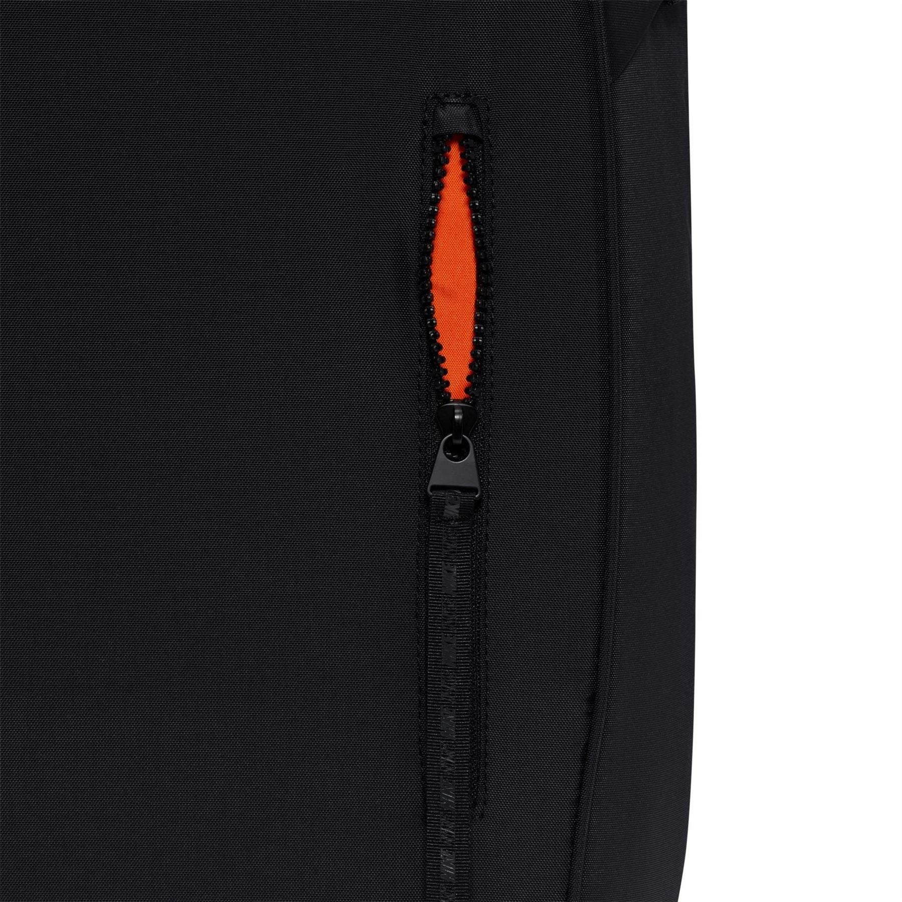 Nike Commute (25l) 63