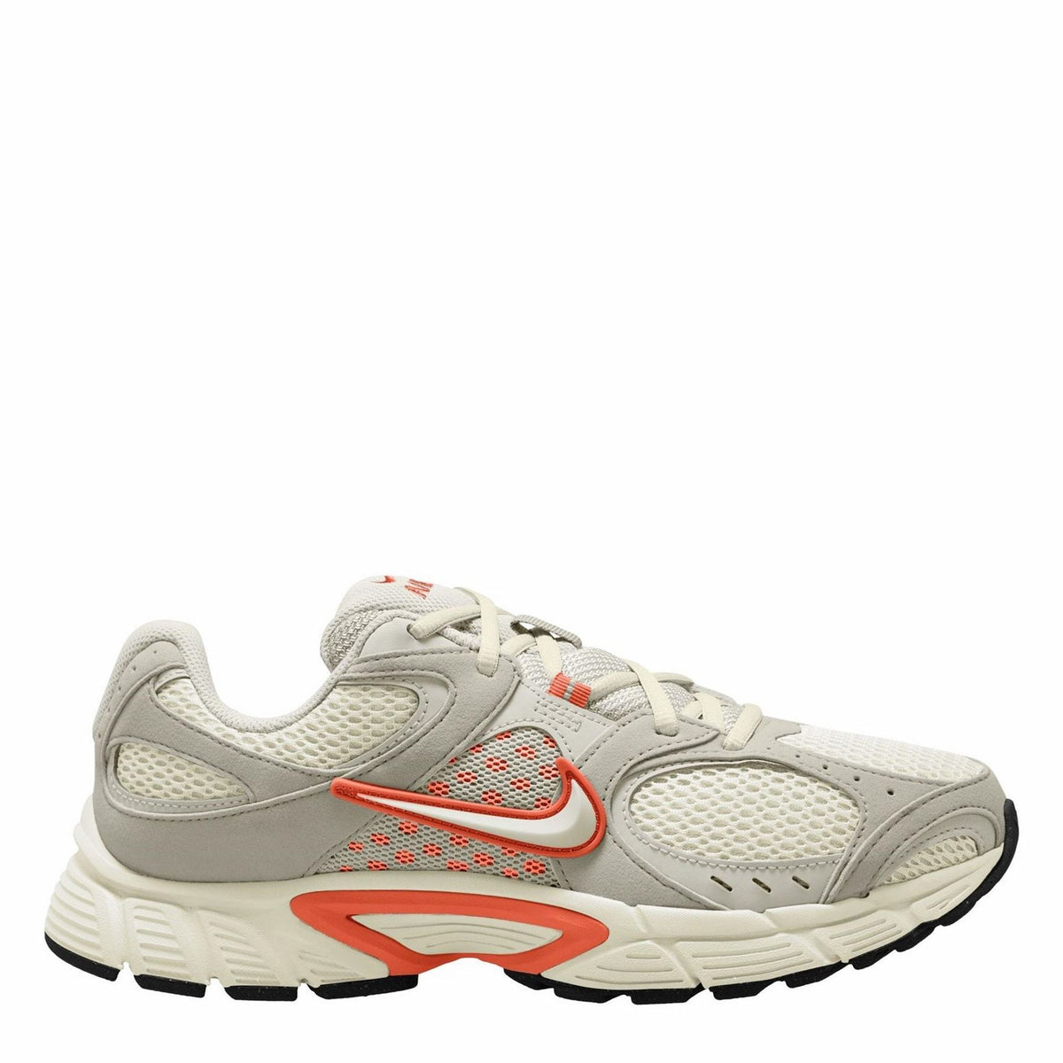 Nike Vomero 5 Running Flat Heel Trainers
