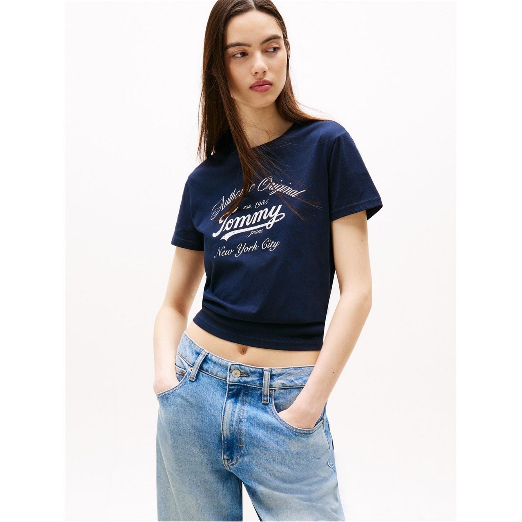 Tommy Jeans Logo Tee