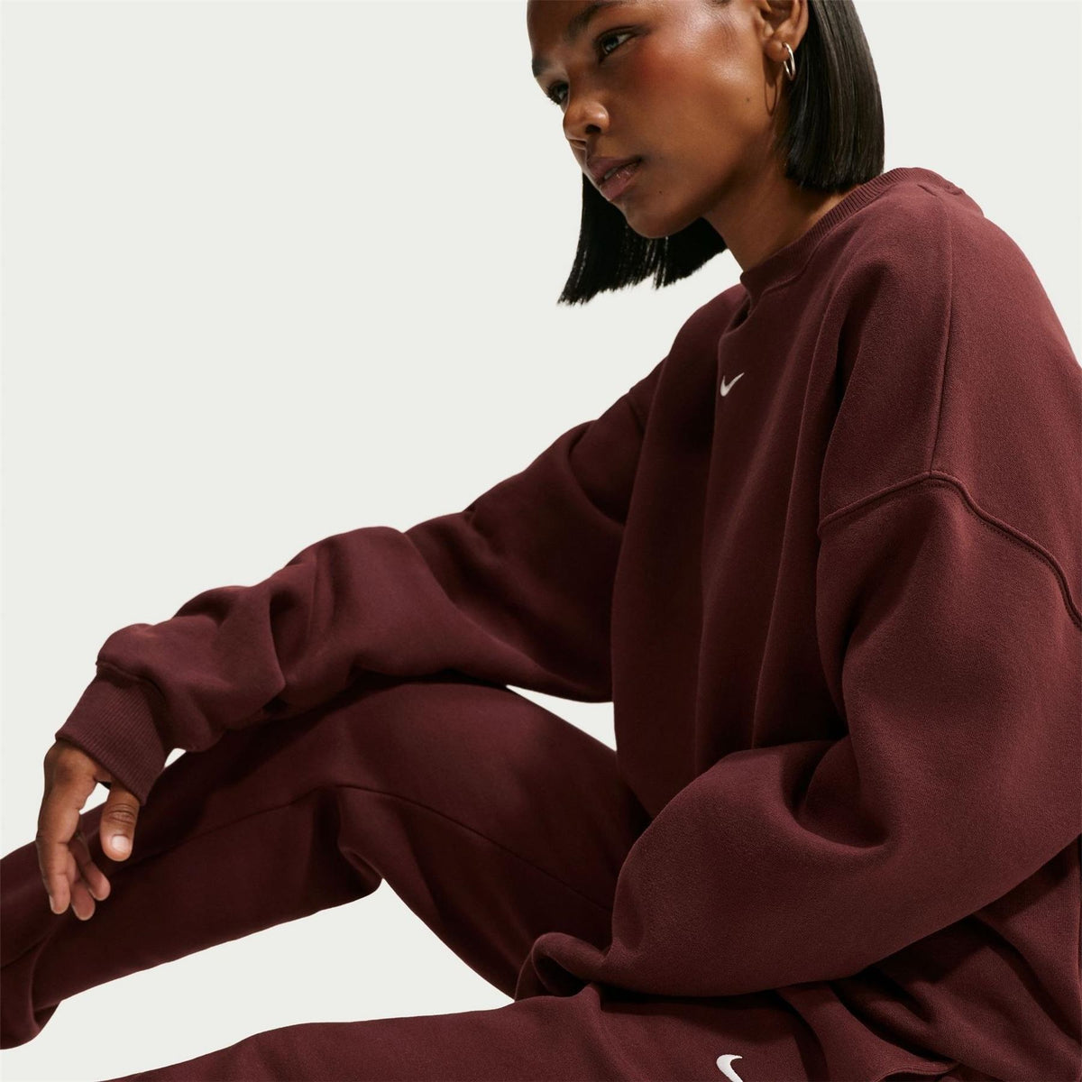 Nike Womens Sportswear Phoenix Fleece Mid Rise Sweatpants