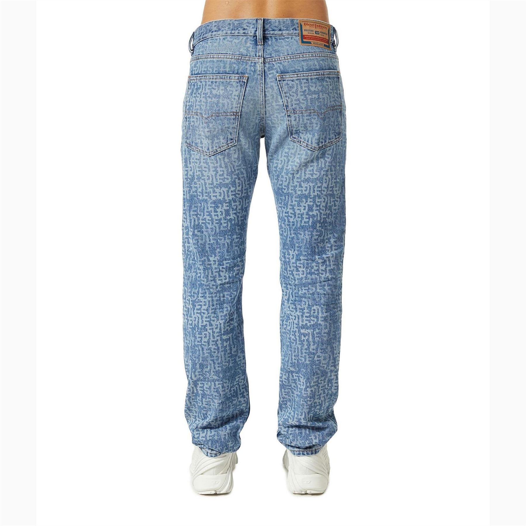 Diesel D Sark Straight Jeans