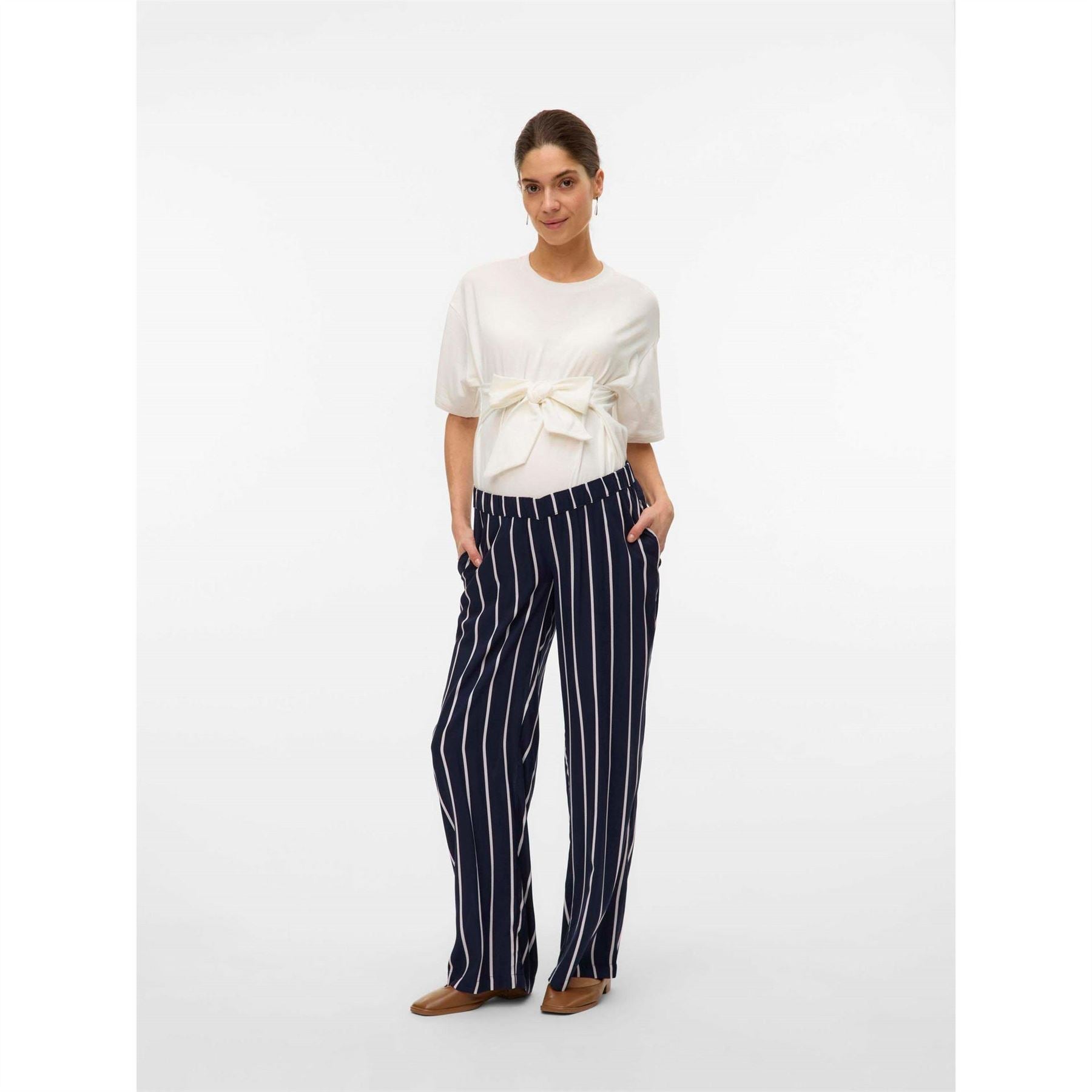 Mamalicious Mlsilvie Vertical Stripe Wide Leg Pants