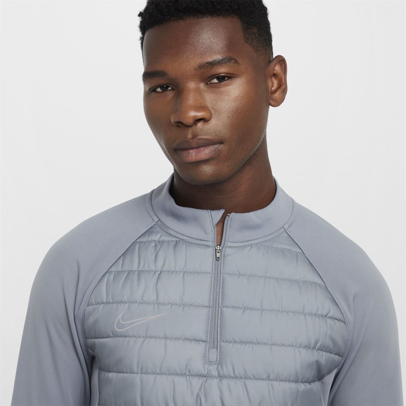 Nike Mens Academy Winter Warrior Therma Fit 1 2 Zip Football Top