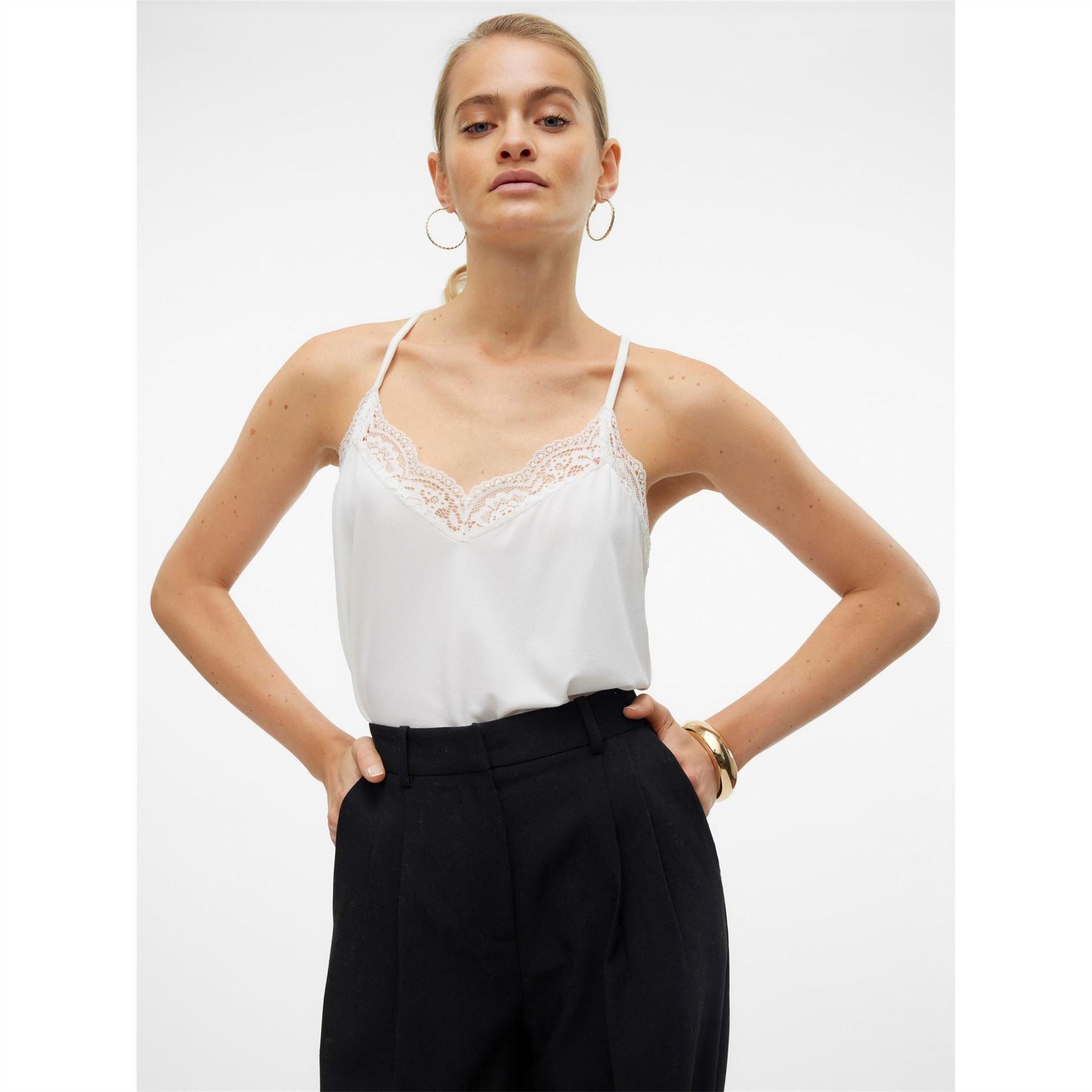 Vero Moda V-Neck Lace Regular Fit Tank