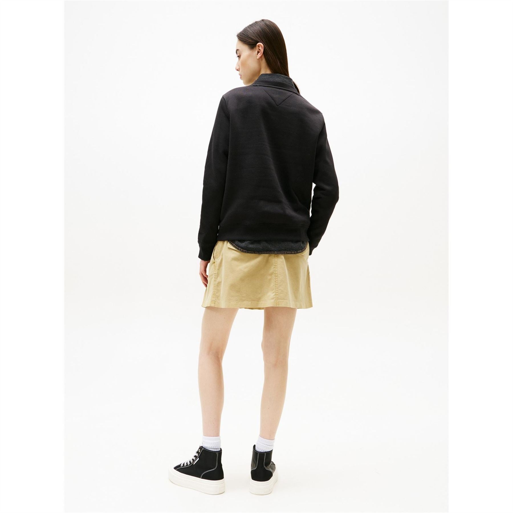 Tommy Jeans Crew Neck Ribbed Collar Long Sleeve Sweatshirt
