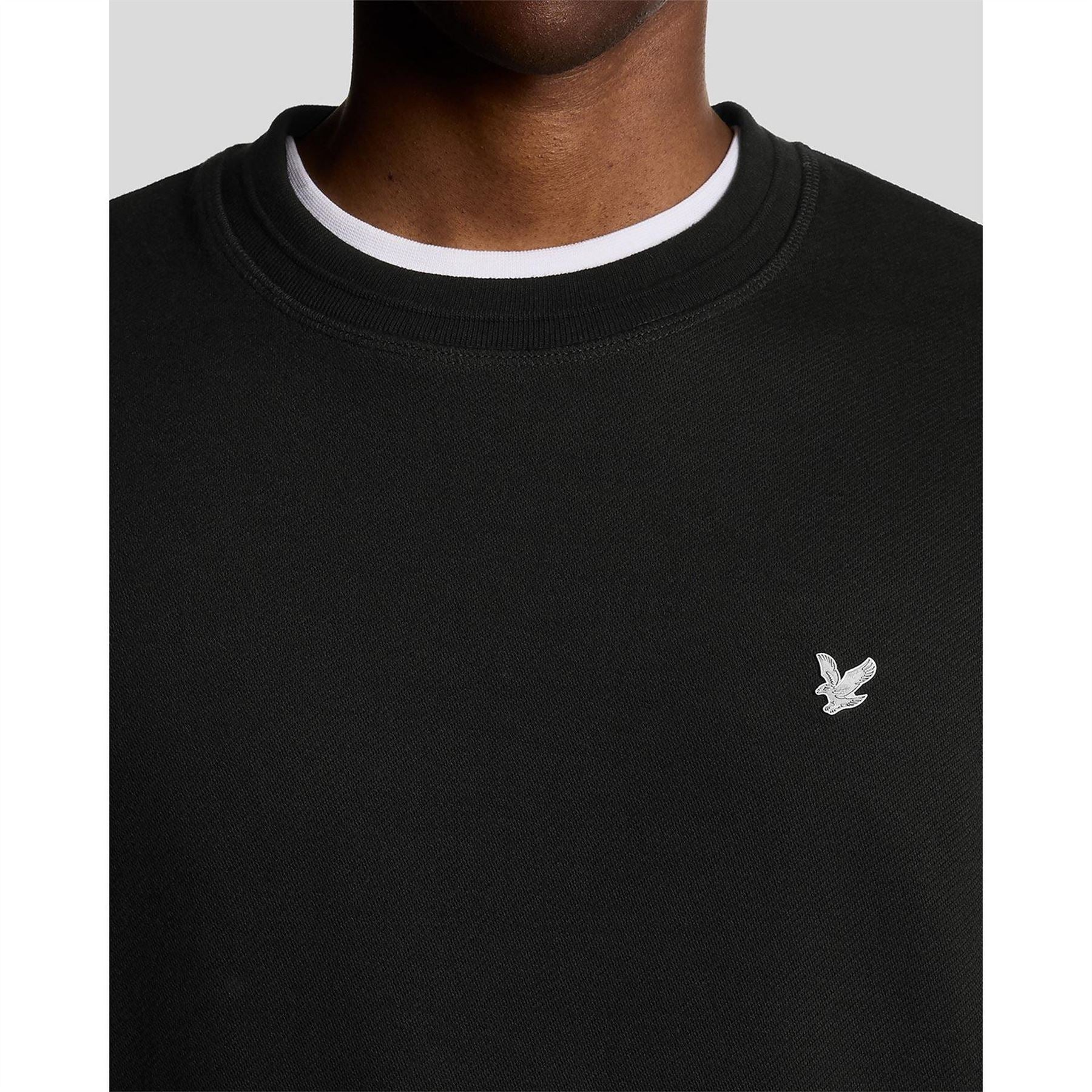 Lyle and Scott Embroidered Eagle Logo Crew Neck Long Sleeve Sweatshirt