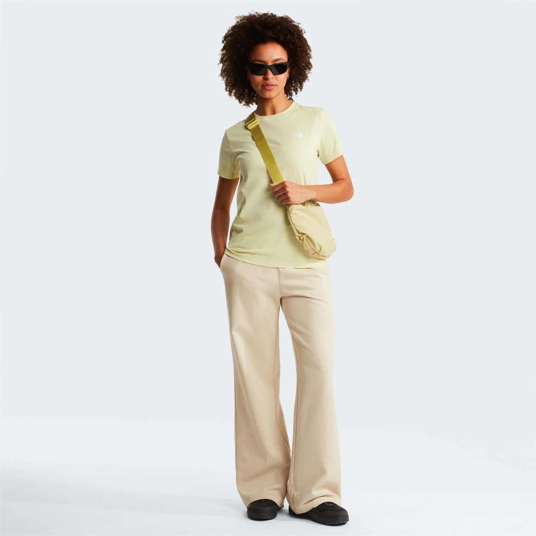 The North Face Womens Simple Dome Regular Fit T-Shirt