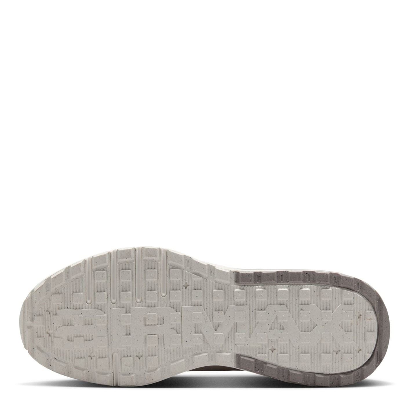 Nike Air Max Bia Low Top Sneakers