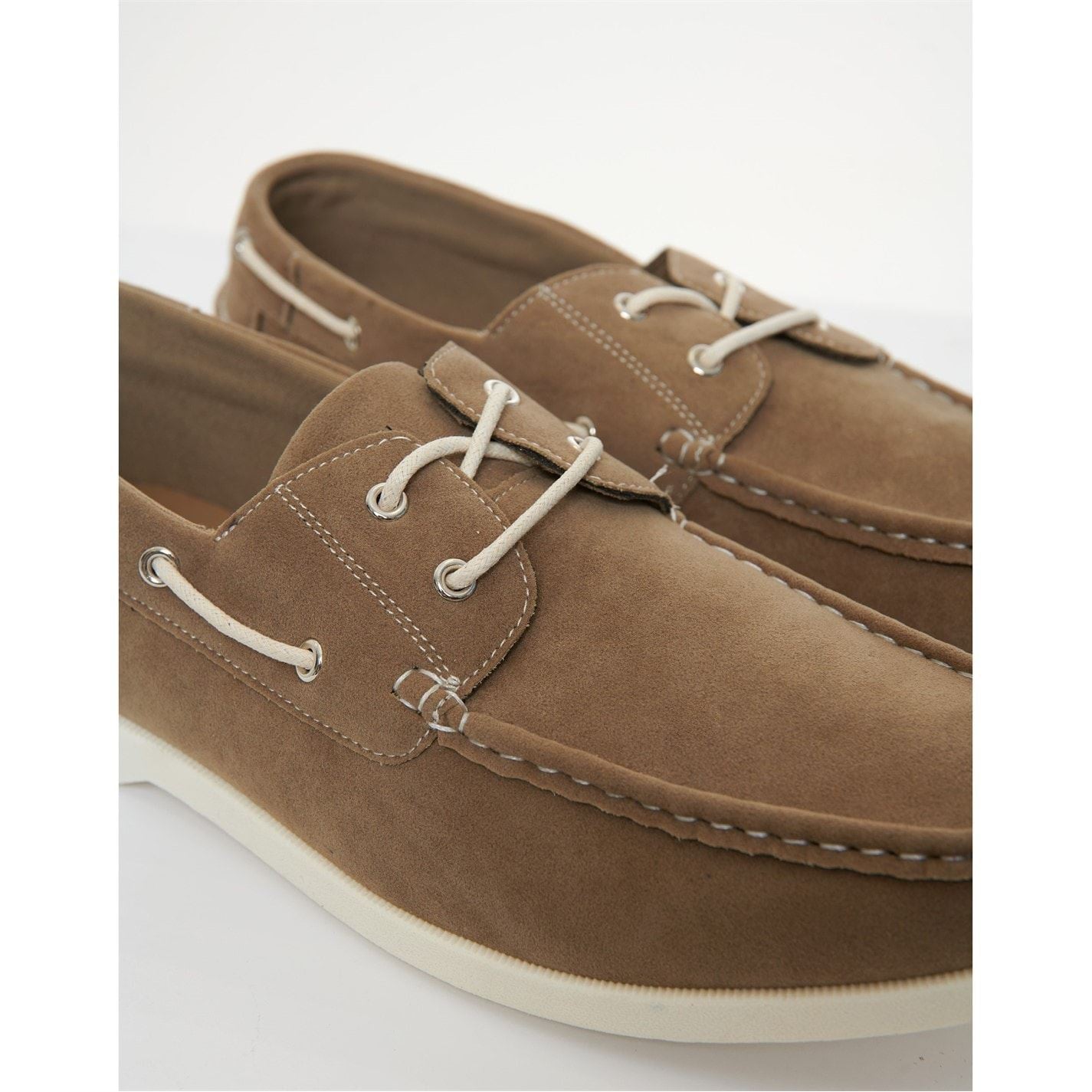 Threadbare Amis Canvas Low Top Lace-Up Sneakers